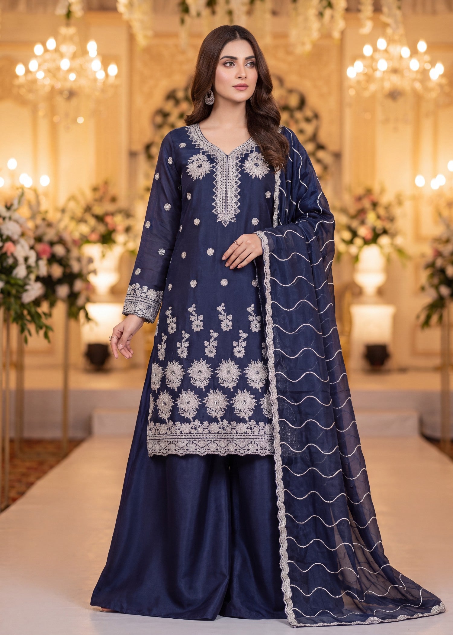 net Unstitched in Navy blue