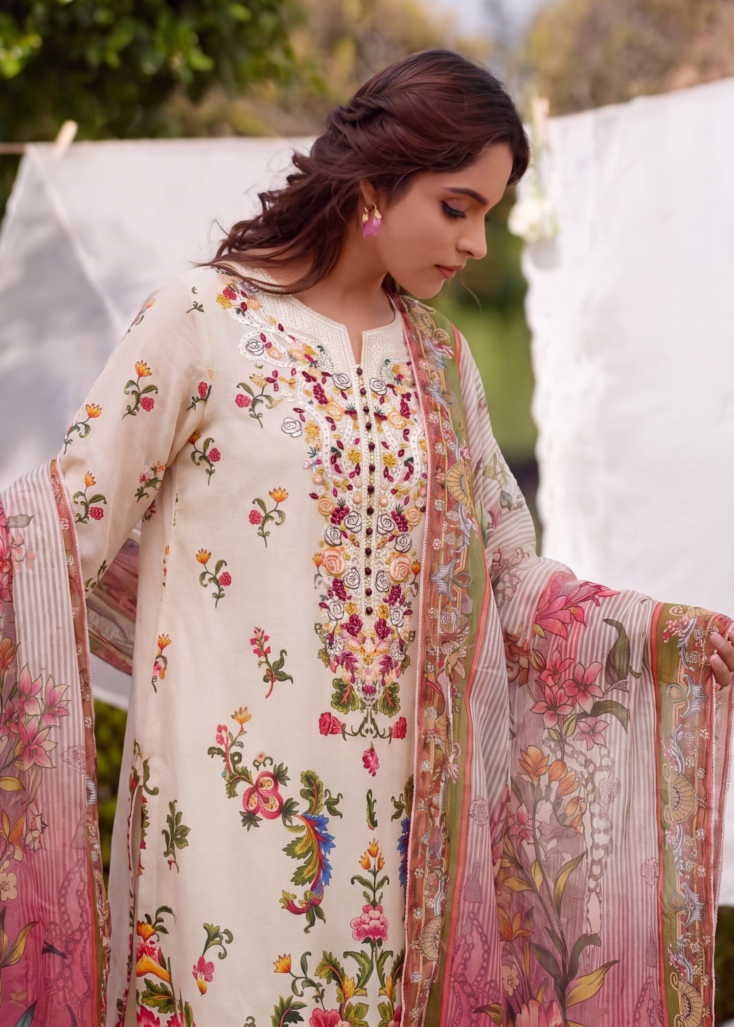 lawn Kurta Set in Pastel pink