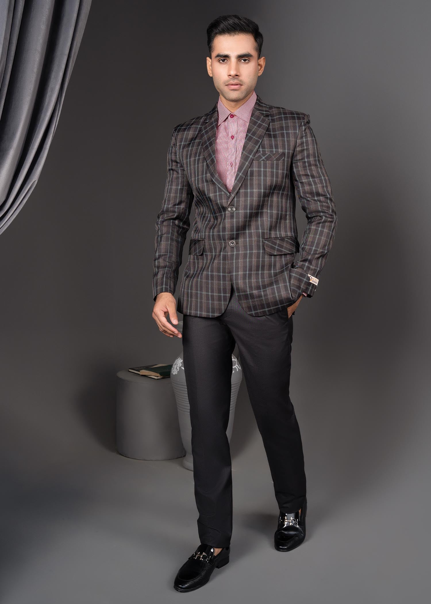 terry Blazer in Brown
