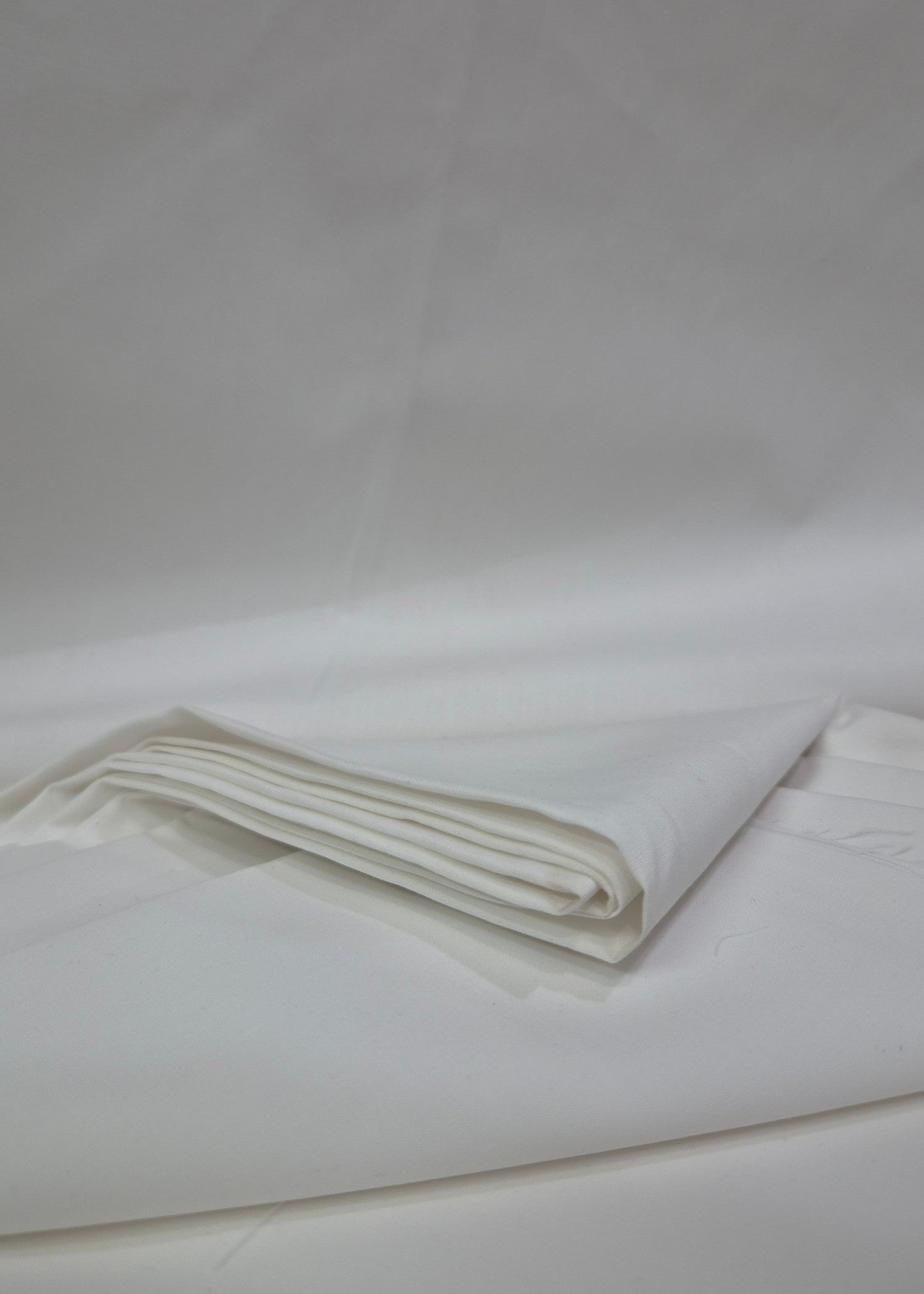 wash & wear Unstitched in Off-white
