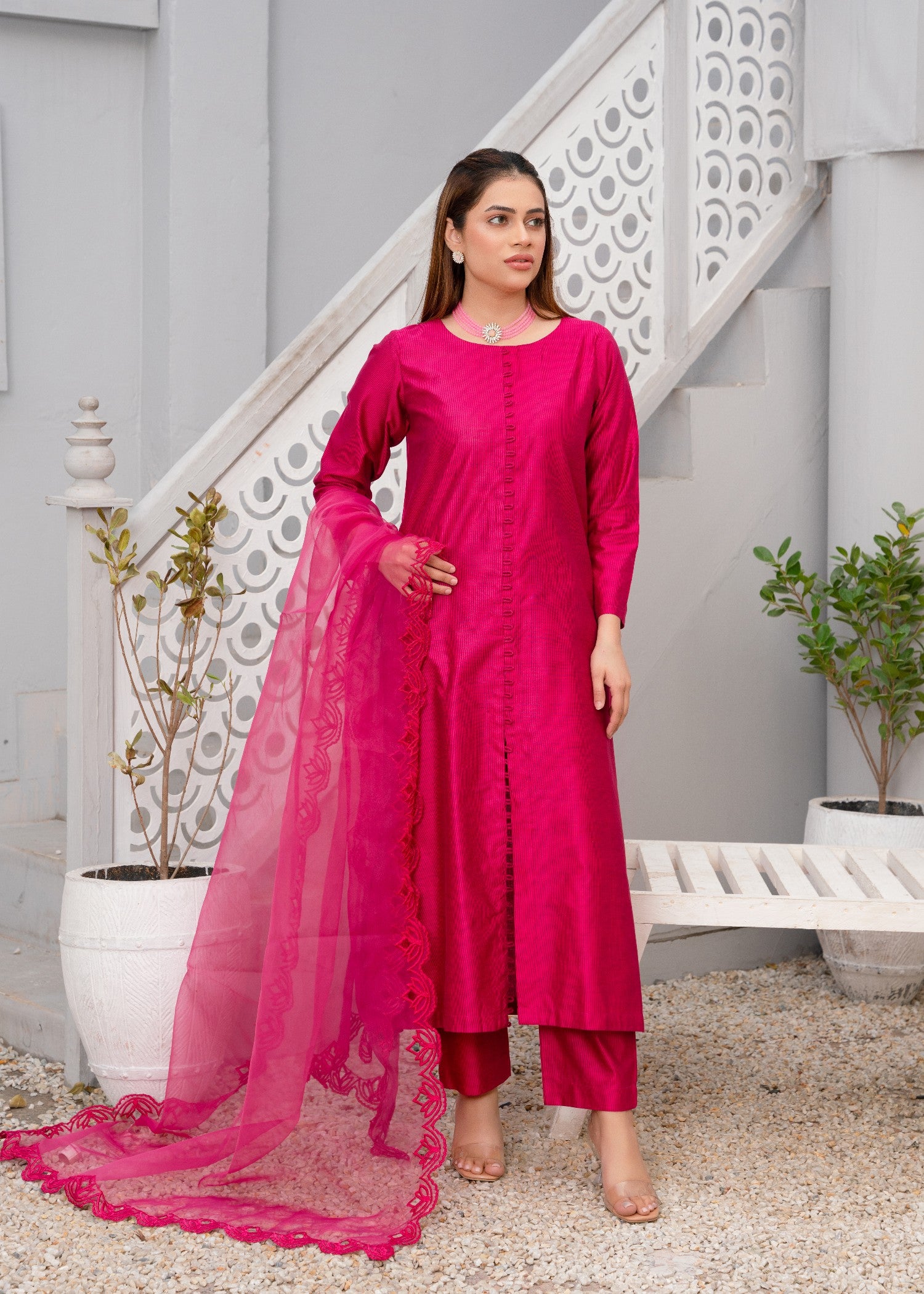 khaddi silk Kurta Set in Hot pink
