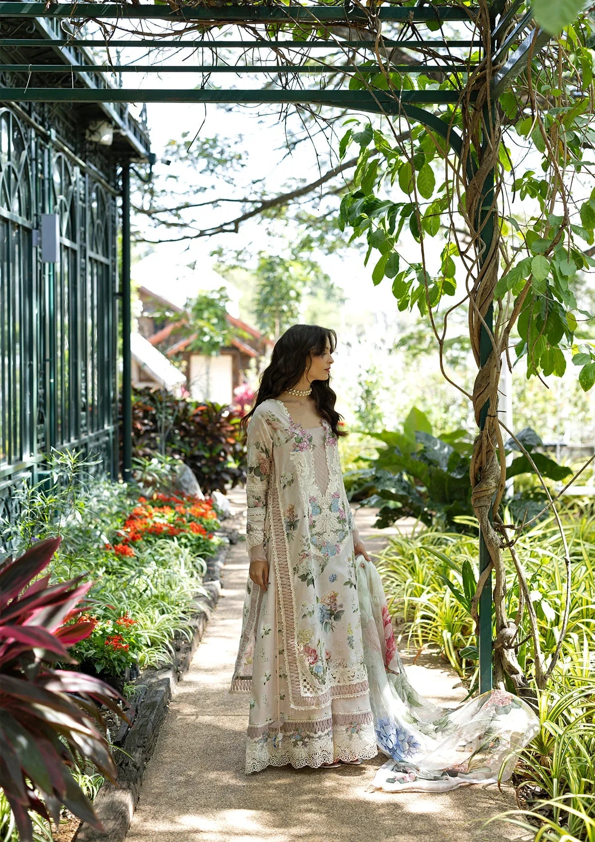 Signature Embroidered Lawn Prints – ESA-4A TUSCAN FAIRY