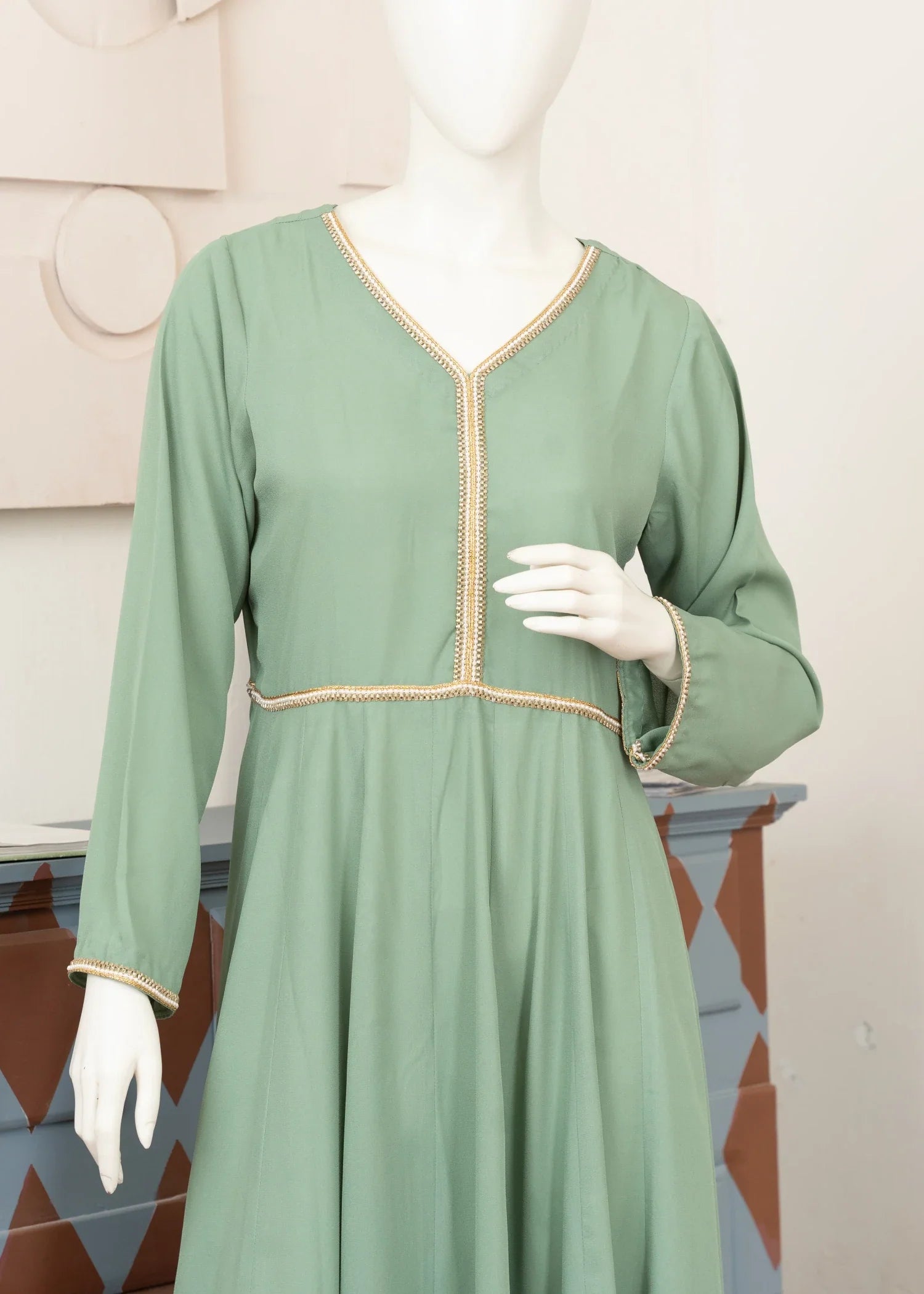 georgette Maxi in Moss green