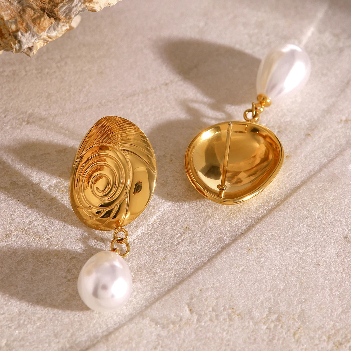 18K Gold-Plated Stainless Steel Teardrop Ribbed Earrings