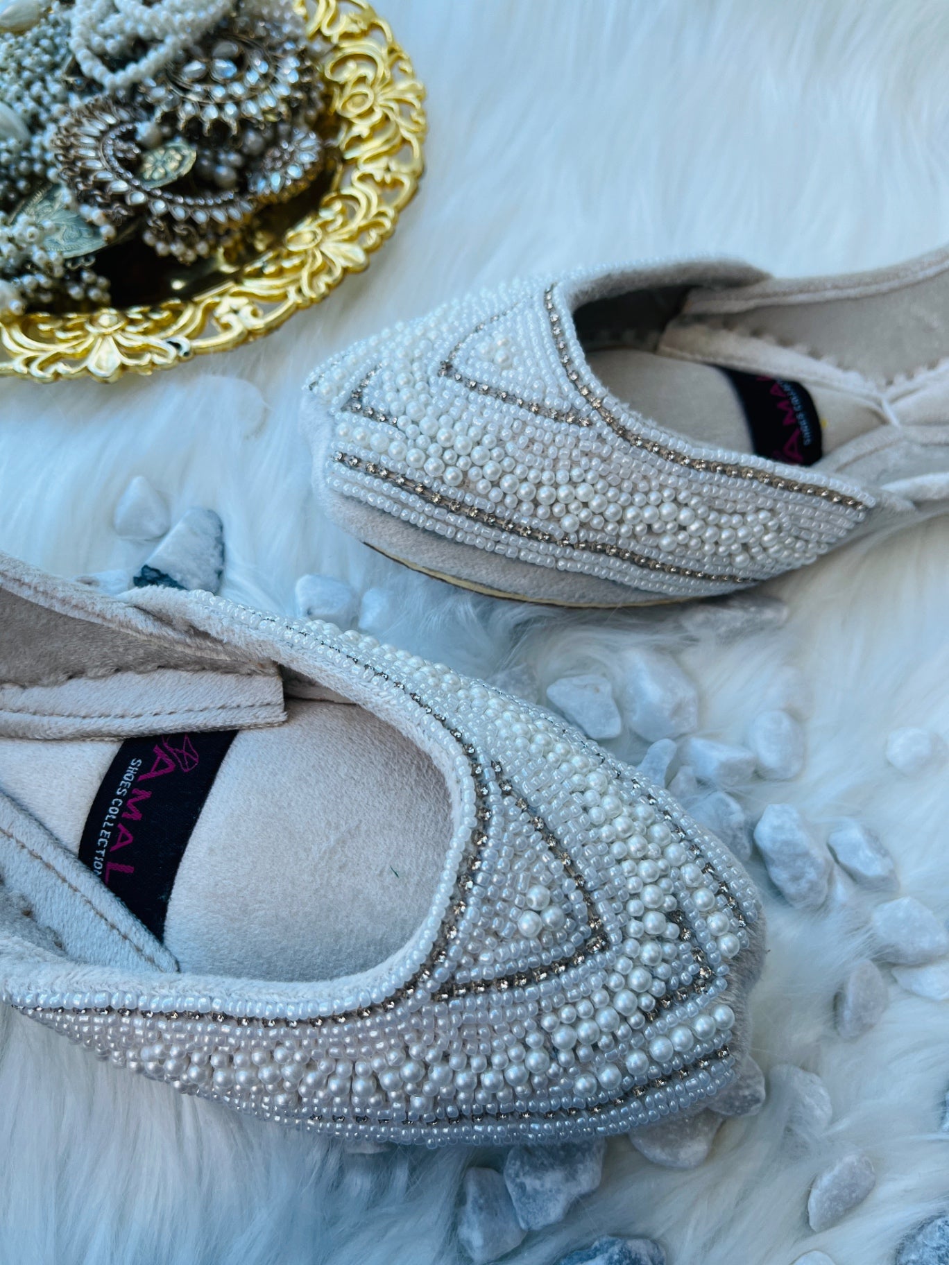 Khussa in Ivory by - High Quality Women Khussa LHB6269
