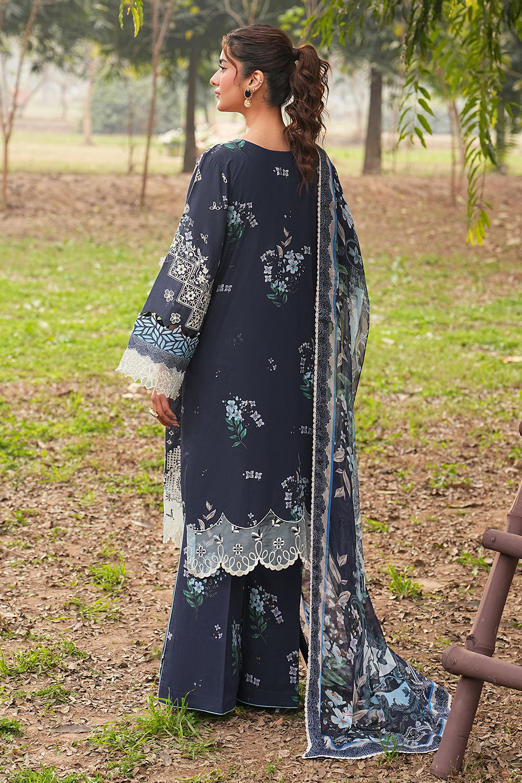 Dhanak Lawn – DH-107