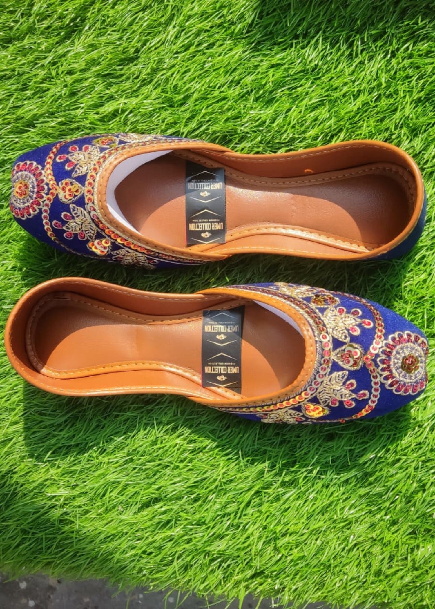 Khussa in Cobalt blue by - High Quality Women Khussa XYY3146