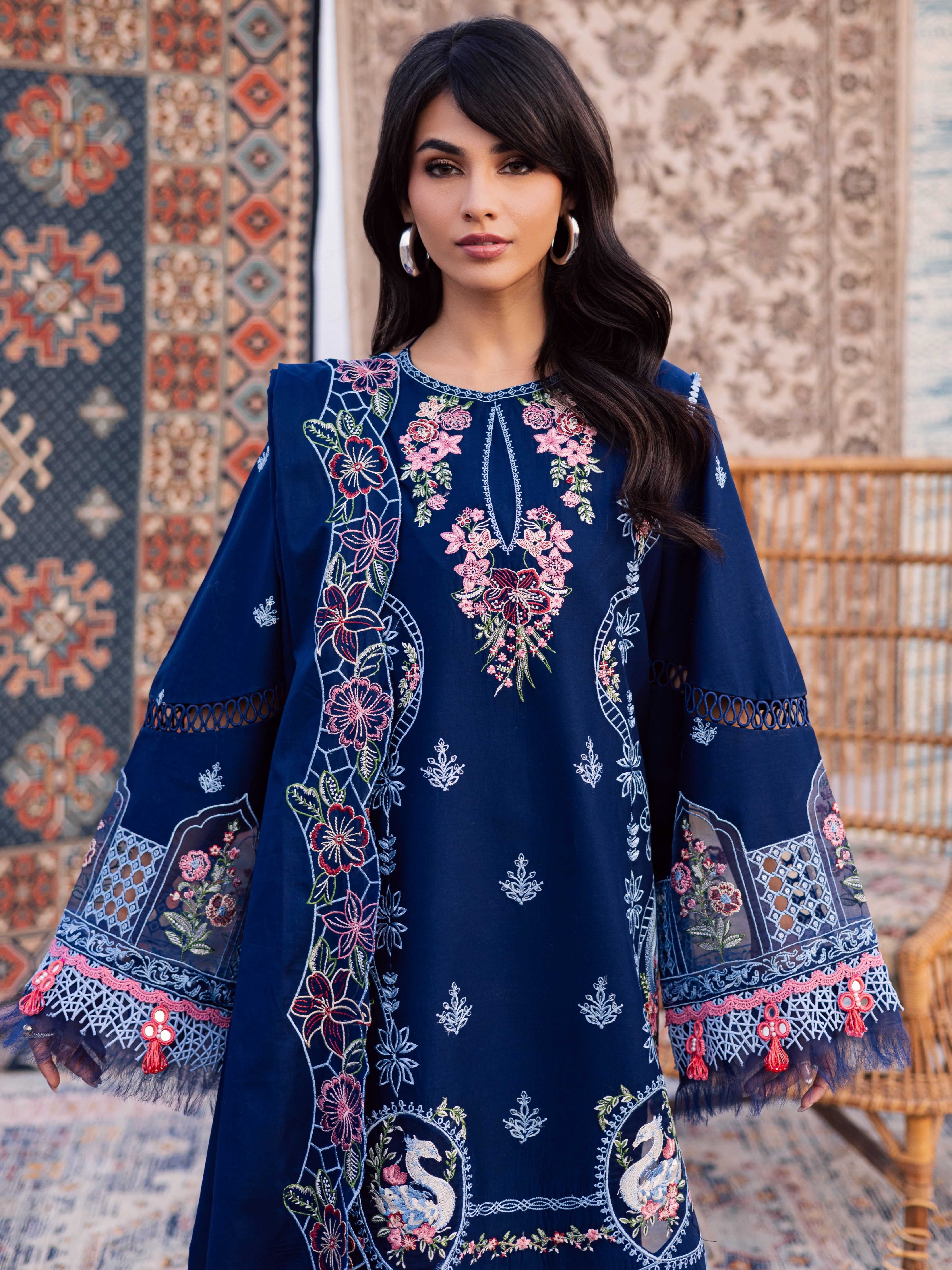 Dil-e-Raqsum Lawn – DQ-04