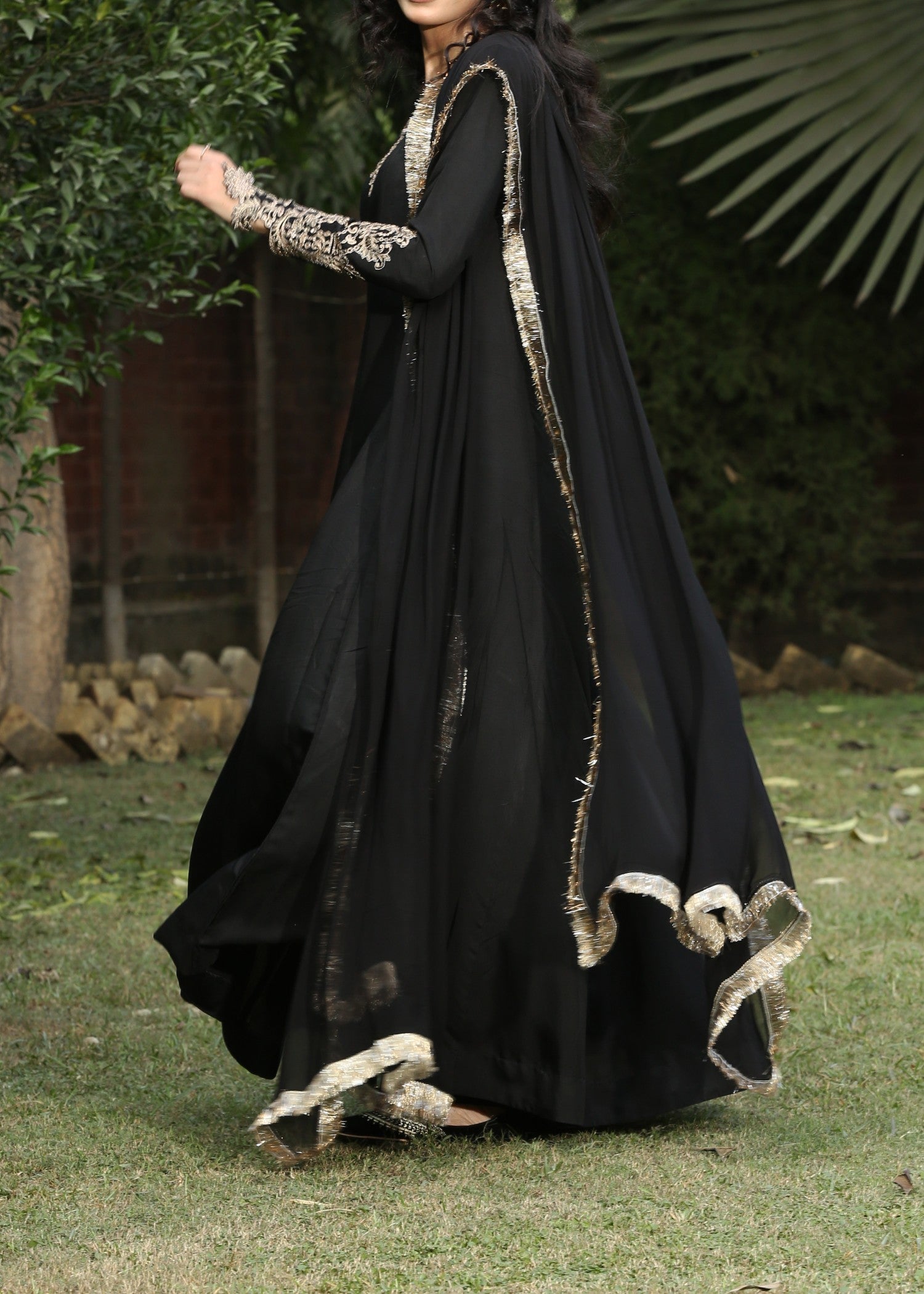 korean raw silk Maxi in Black