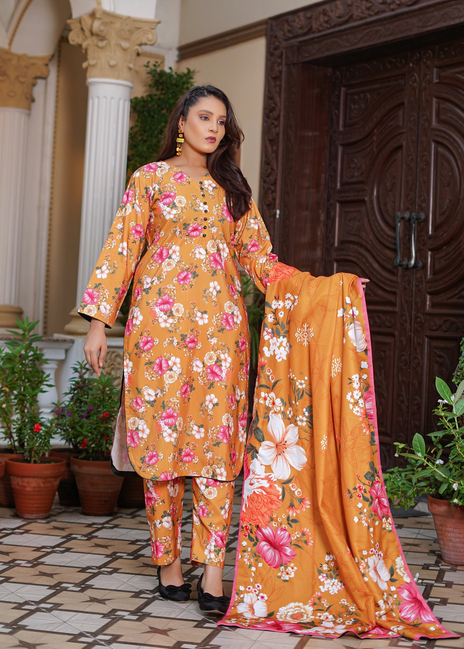 slub khaddar Kurta Set in Yellow-orange