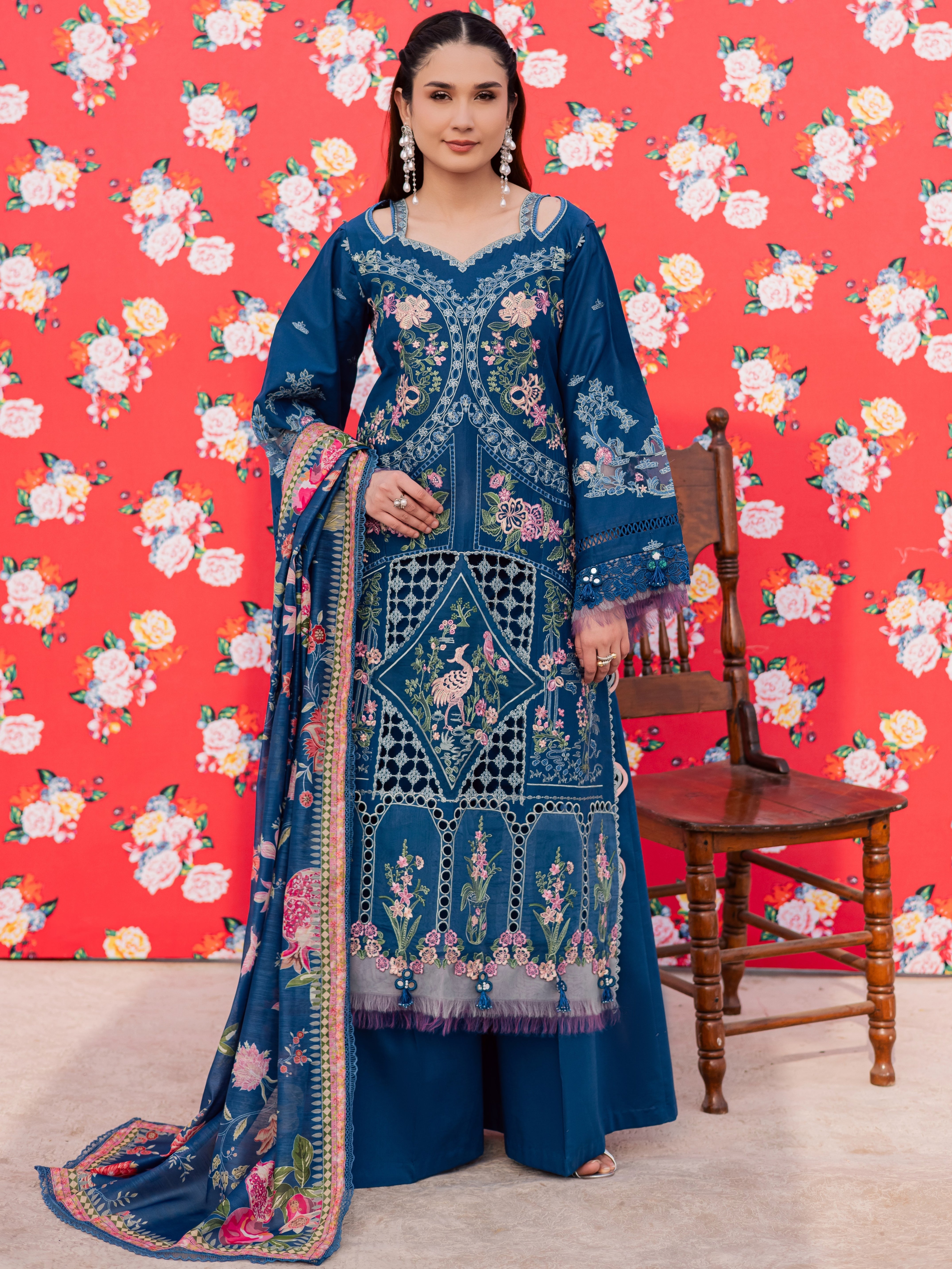 Dil-e-Raqsum Lawn – DQ-12