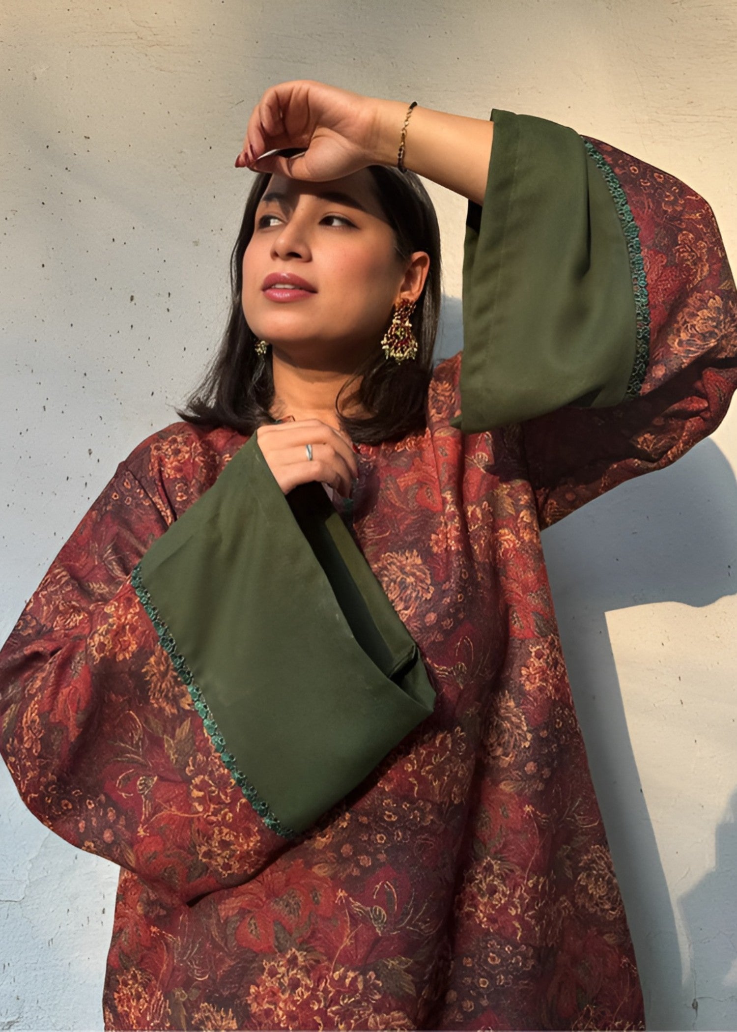 silk grip Kurta Set in Bottle green