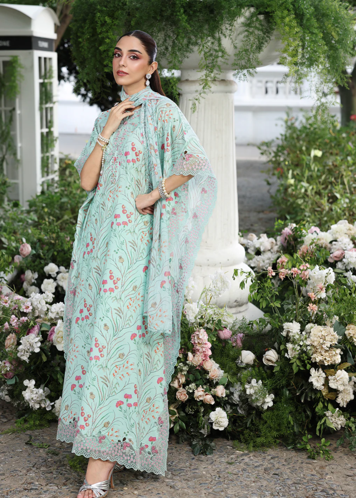 lawn Kaftan in Aquamarine