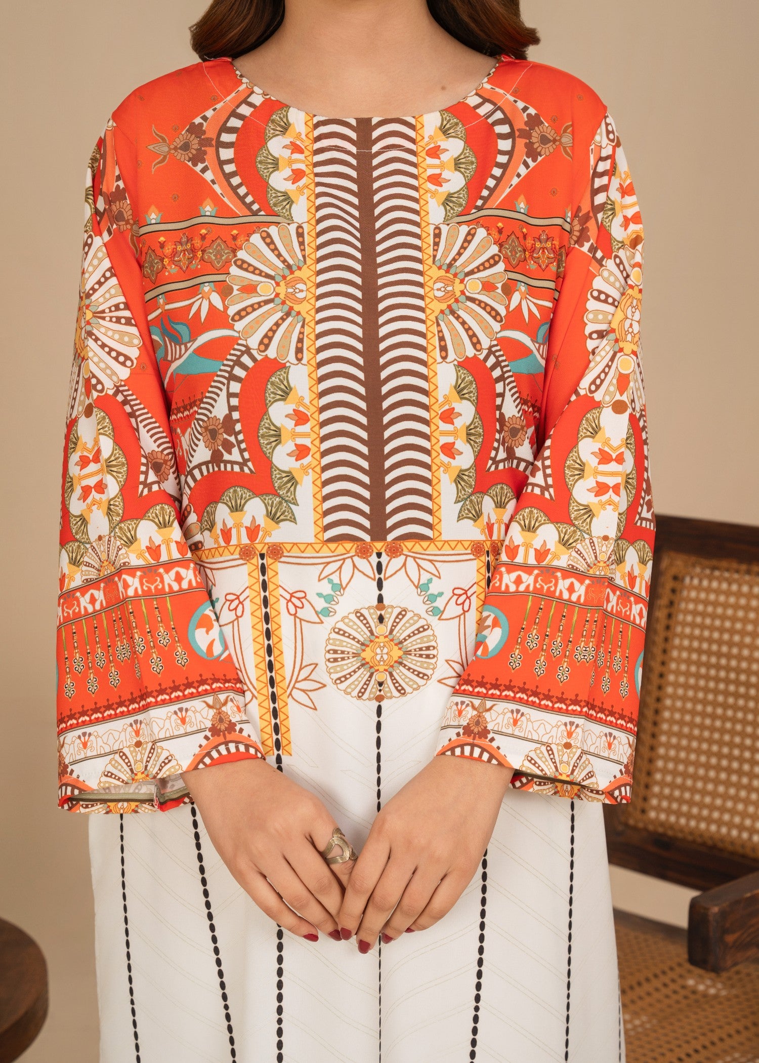 silk crepe Kurta Set in White, pumpkin orange
