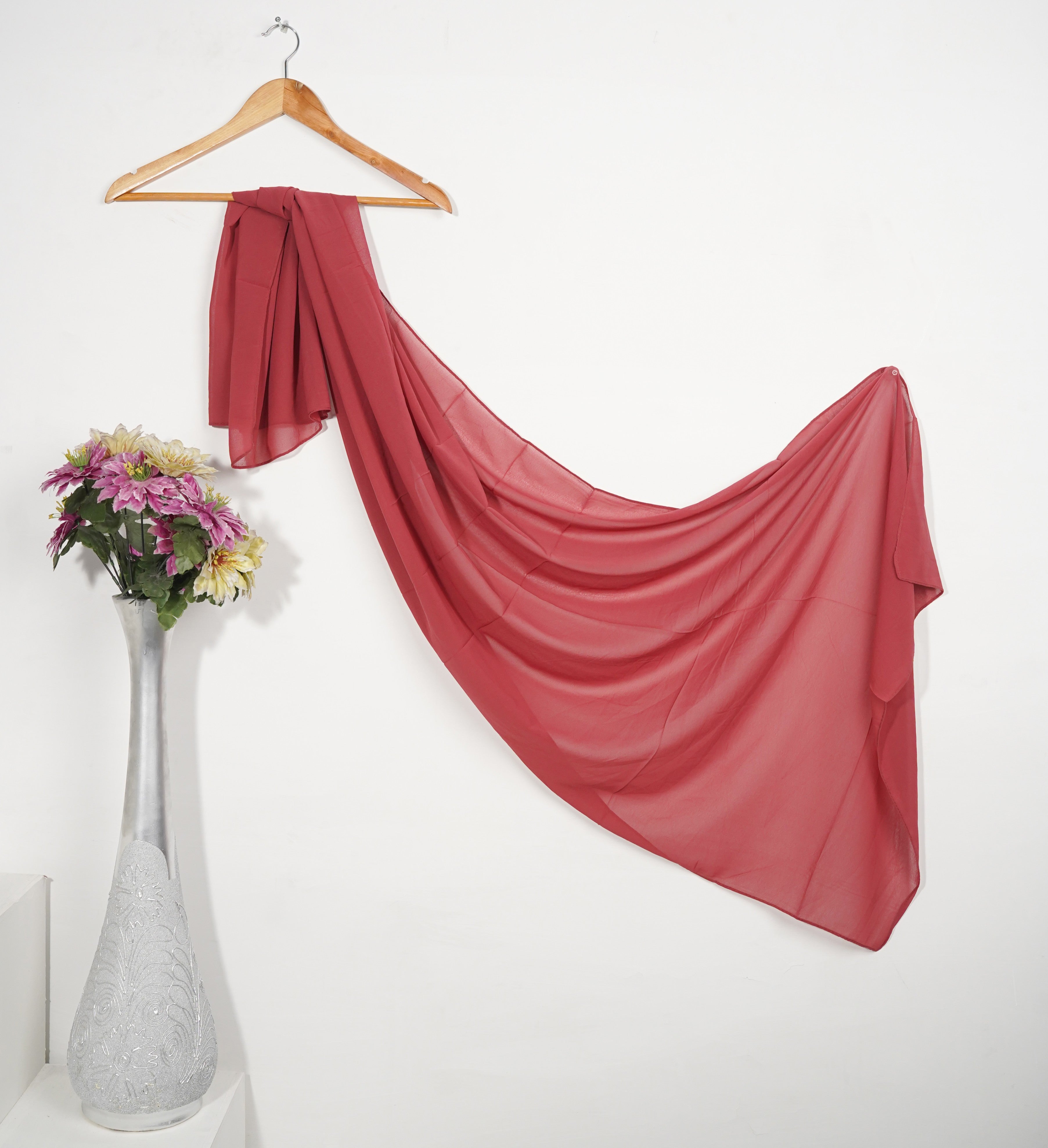 chiffon Hijab in Tomato red