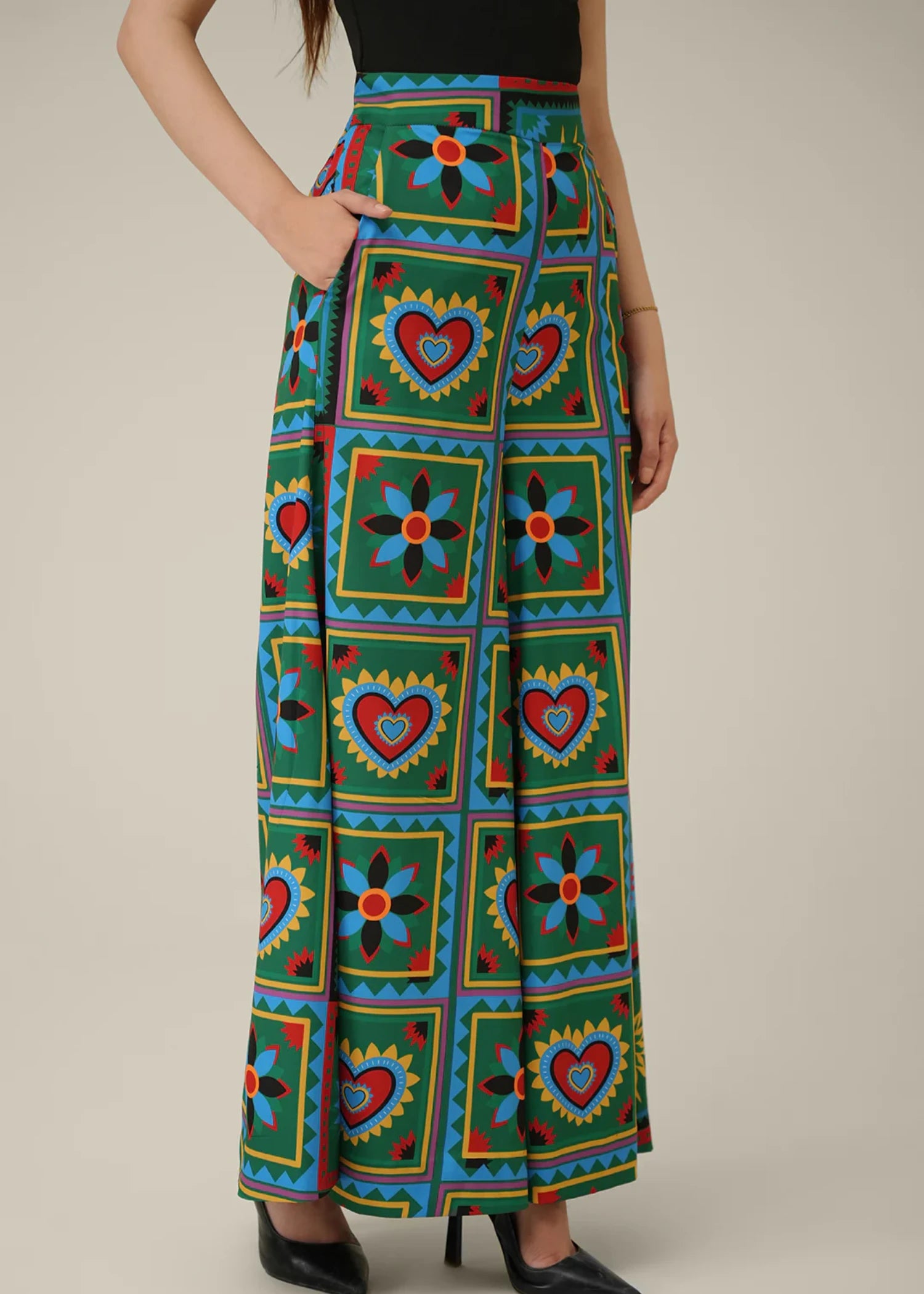 crepe Trousers in Green