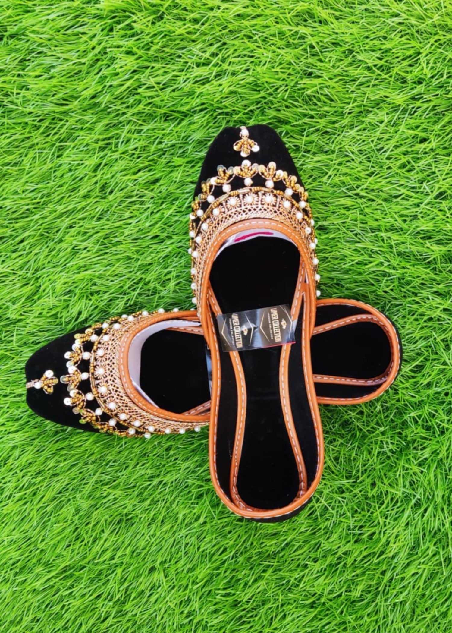 Khussa in Black by - High Quality Women Khussa EUU1494