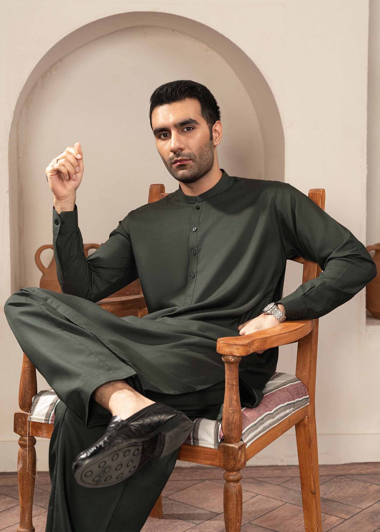 wash & wear Shalwar Kameez in Forest green
