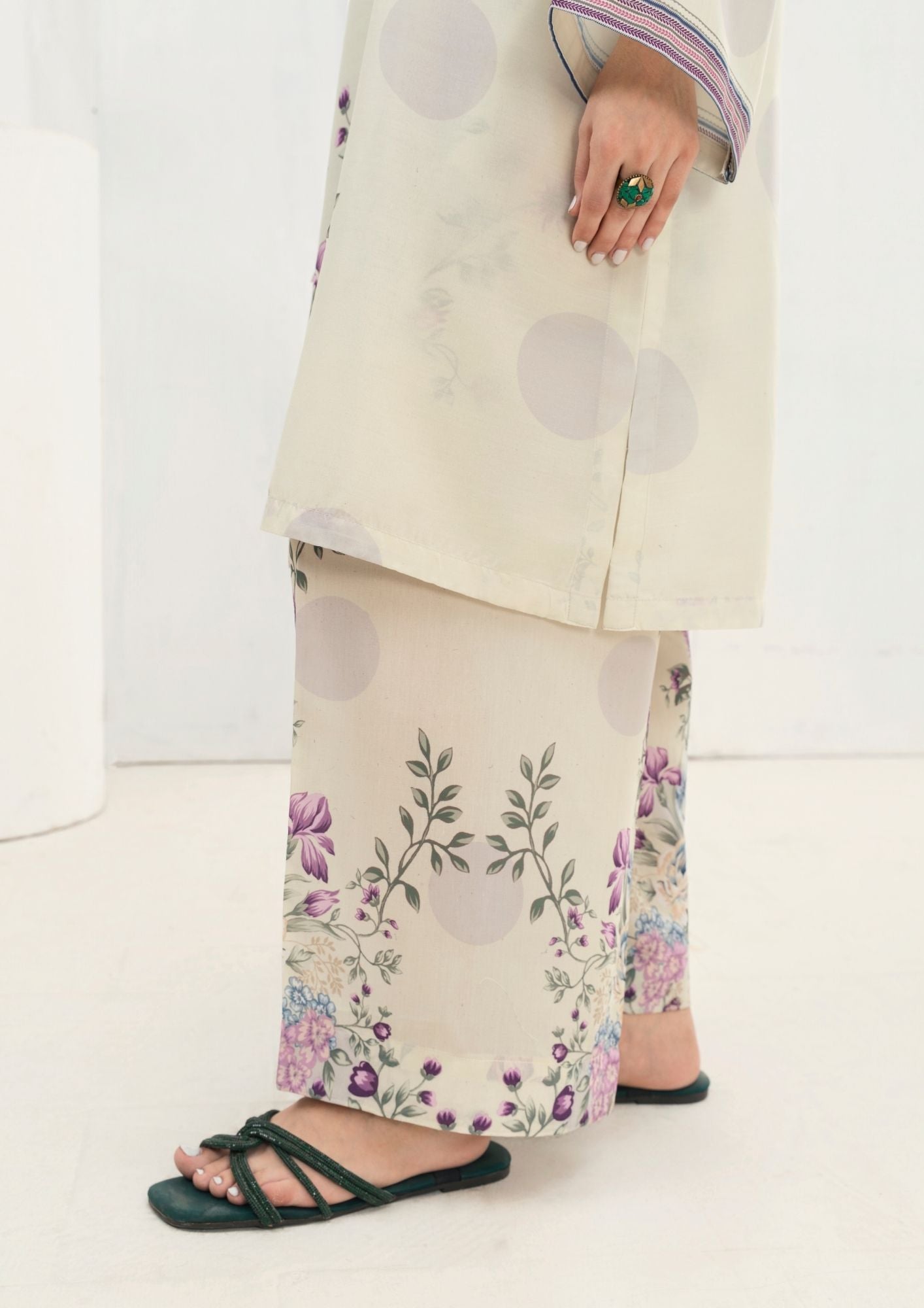 swiss cotton Kurta Set in Ghost white