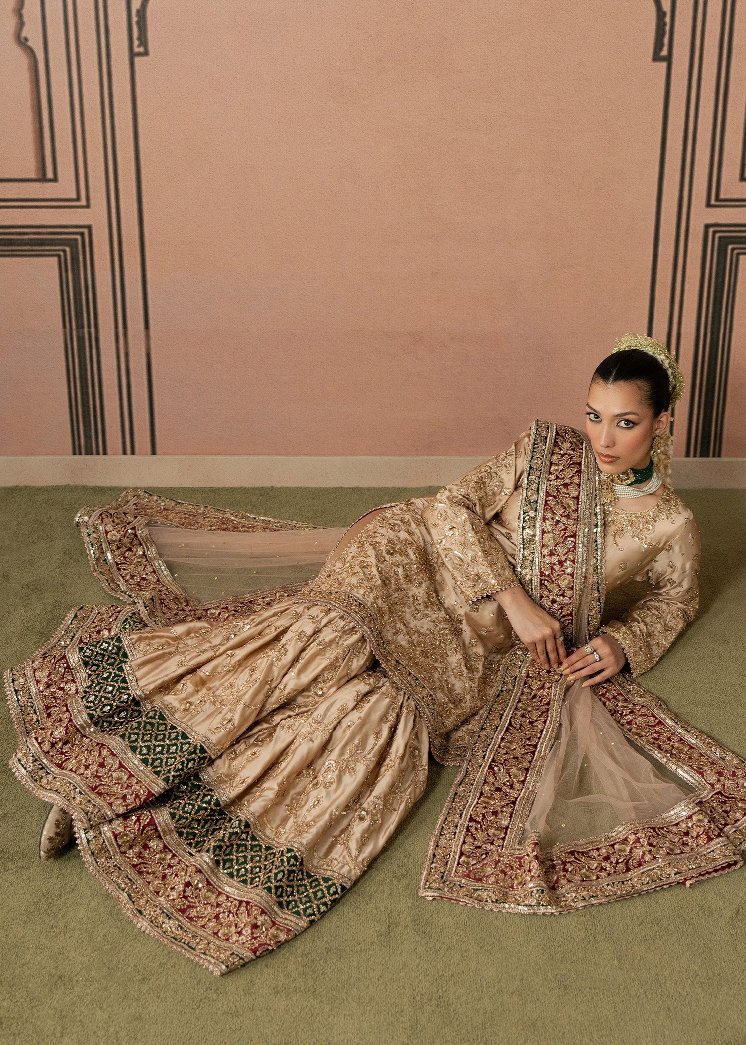 charmuse/shamooz Gharara in Cream