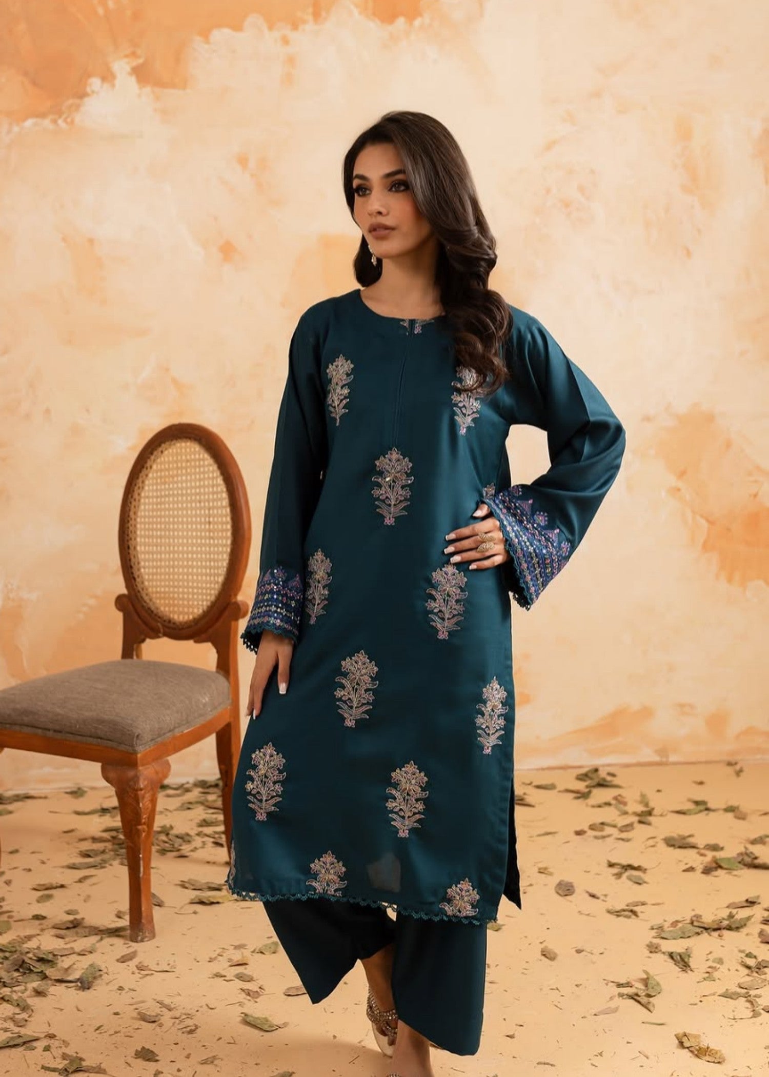 lawn Kurta Set in Eucalyptus green