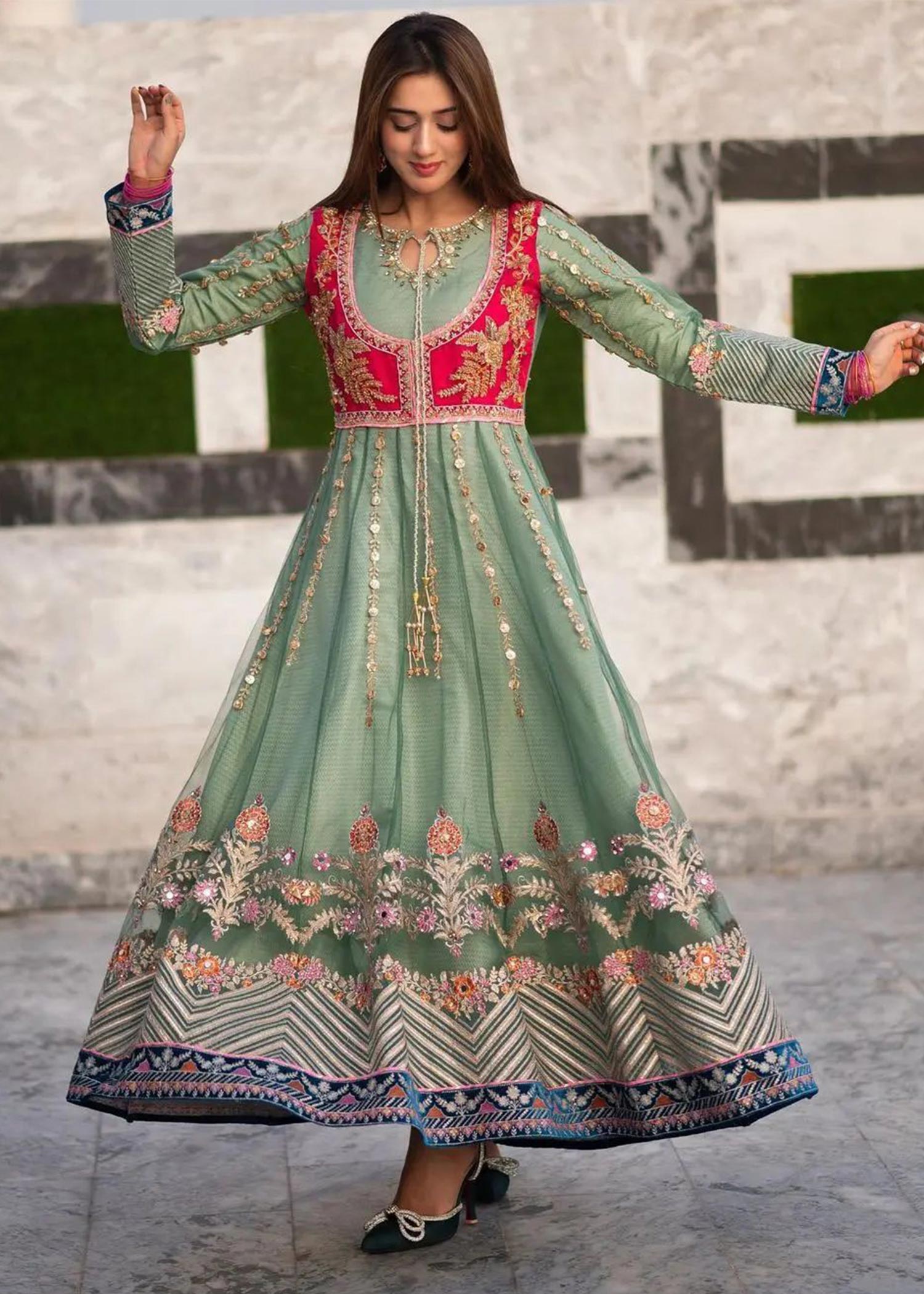 lurex organza Pishwas in Pastel green