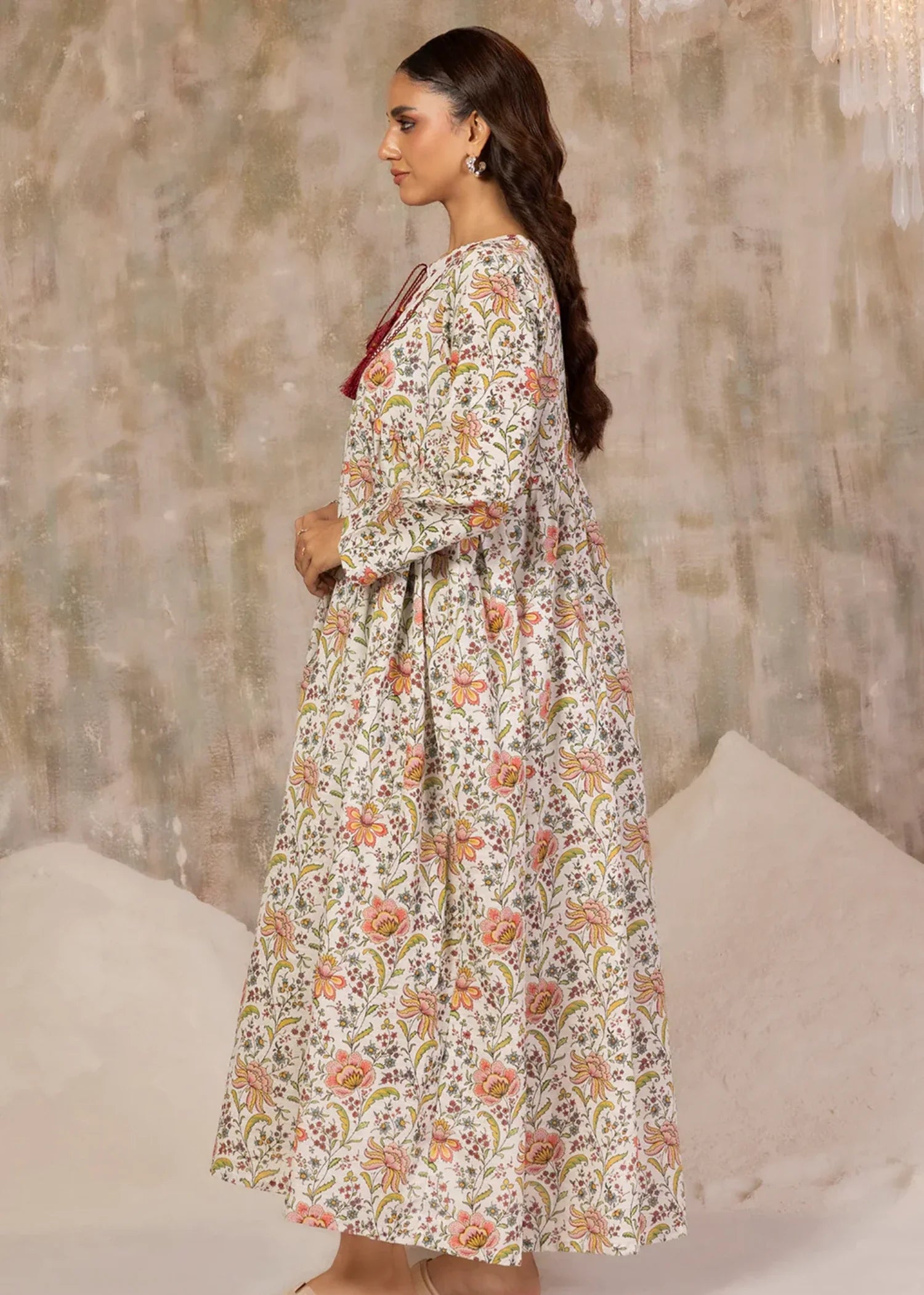 khaddar Maxi in Off-white