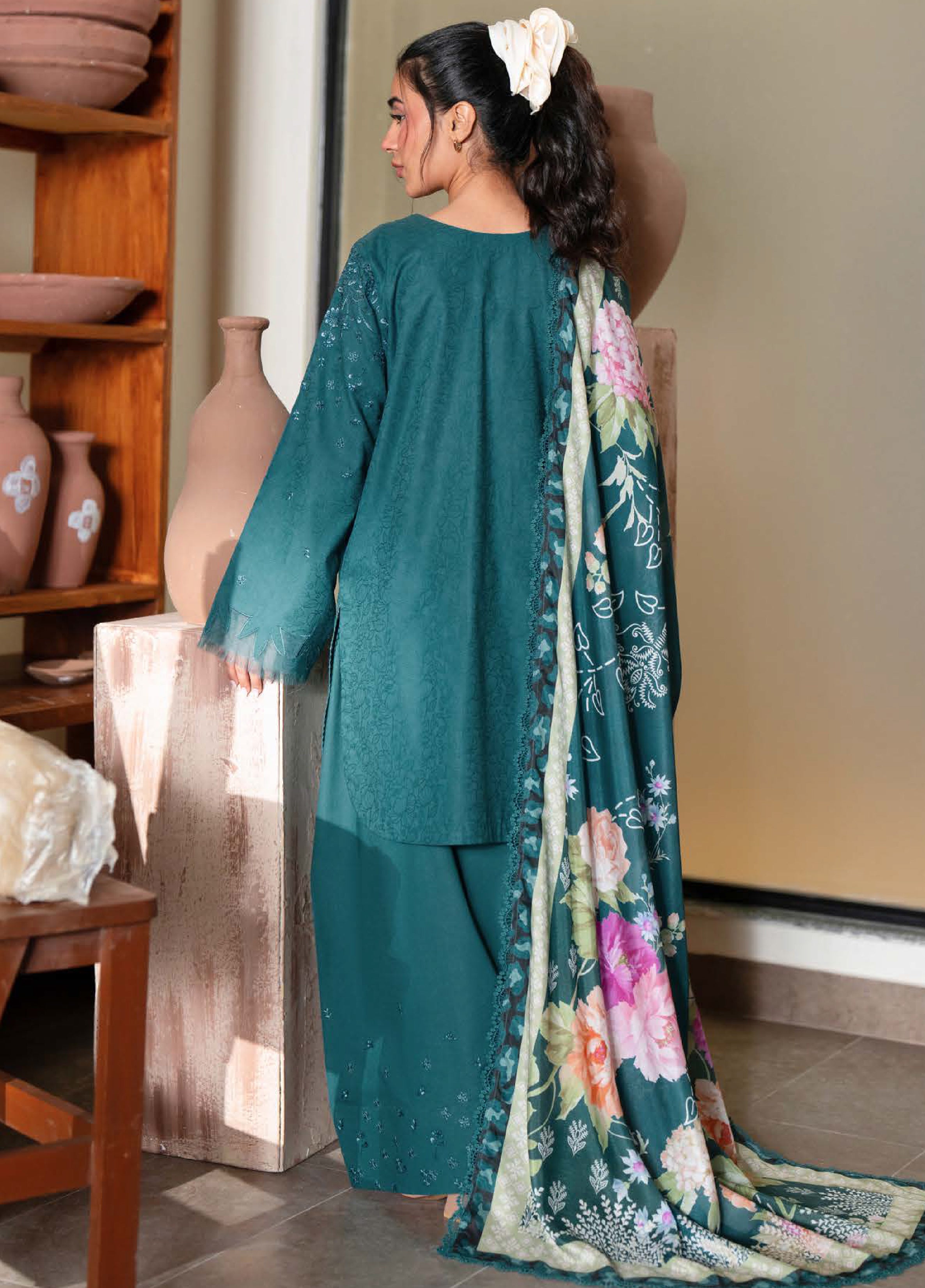 Raha Festive Jacquard Lawn – NE-237