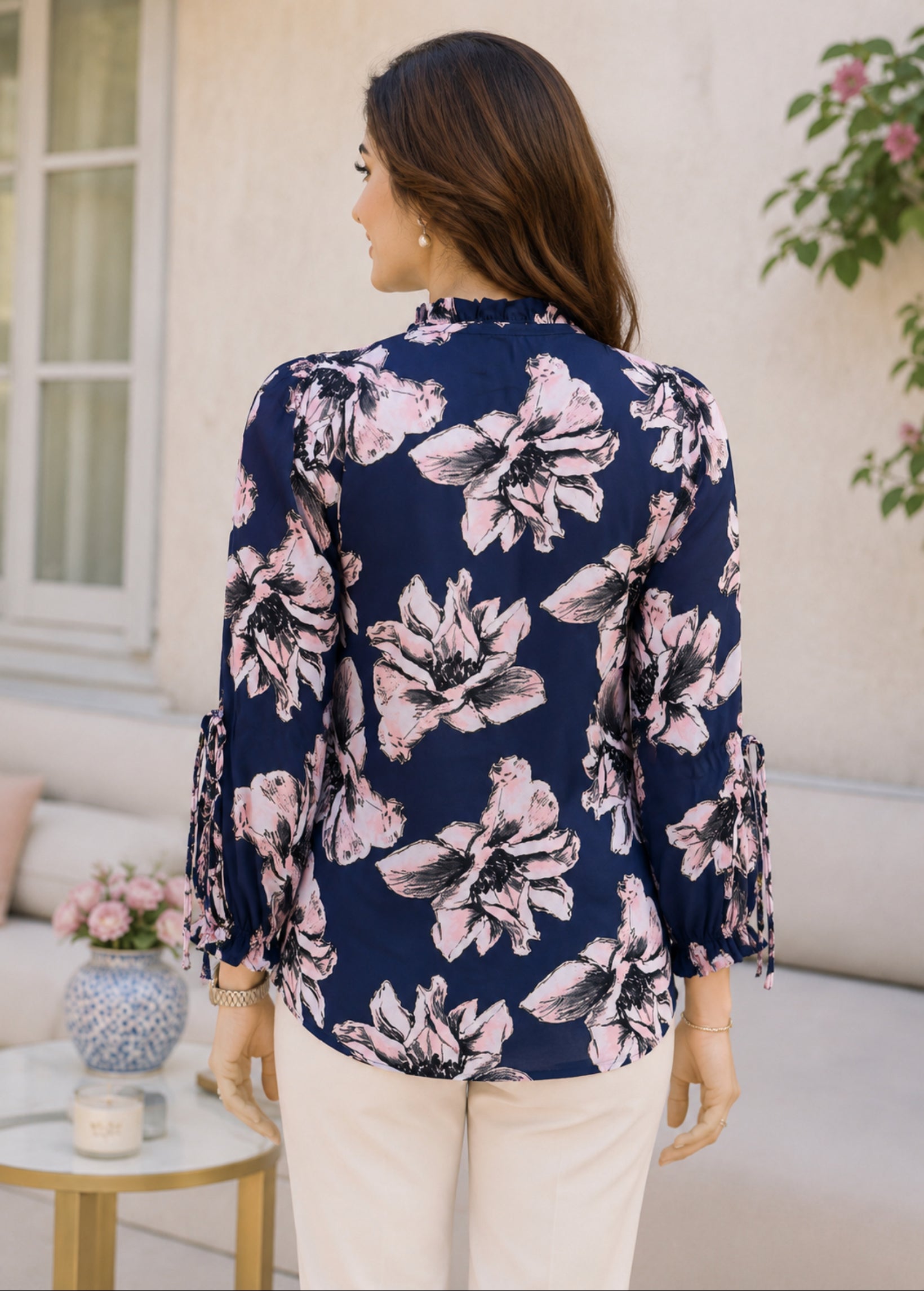 chiffon Top in Navy blue