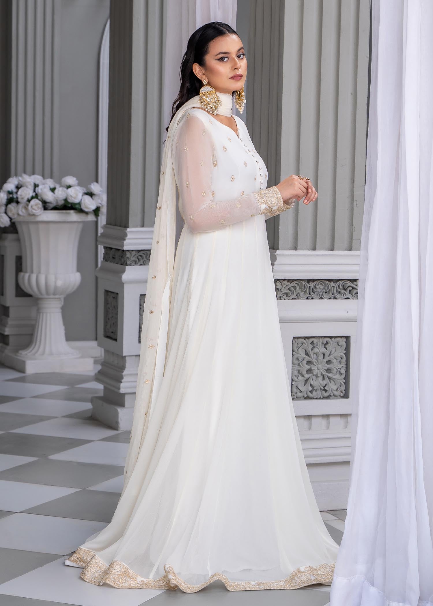 chiffon Pishwas in White