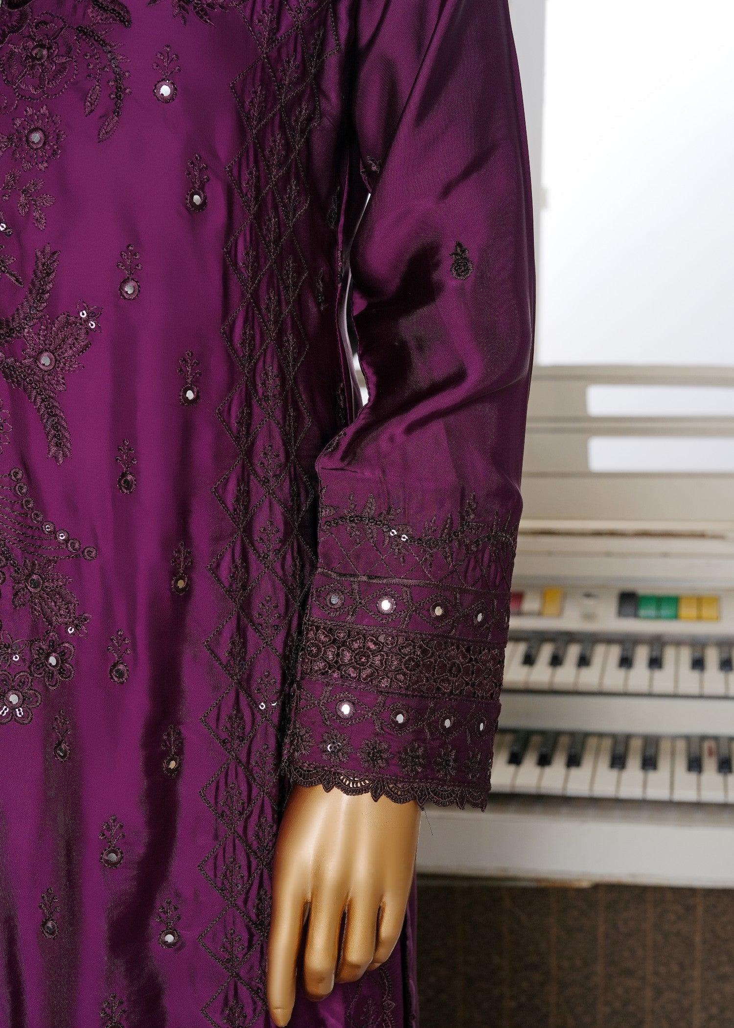 charmuse/shamooz Kurta Set in Purple