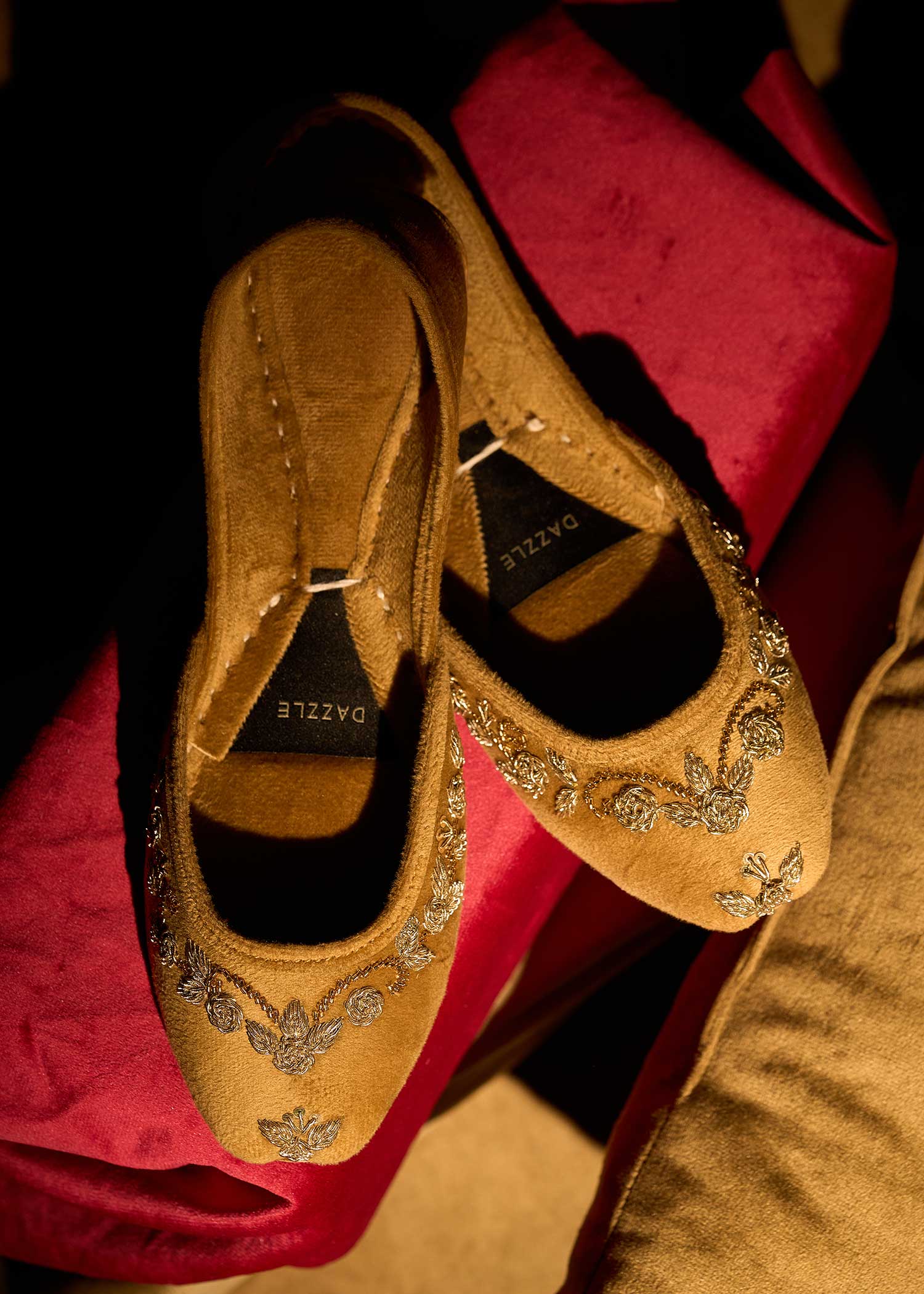 Khussa in Tan brown by - High Quality Women Khussa VKW0269
