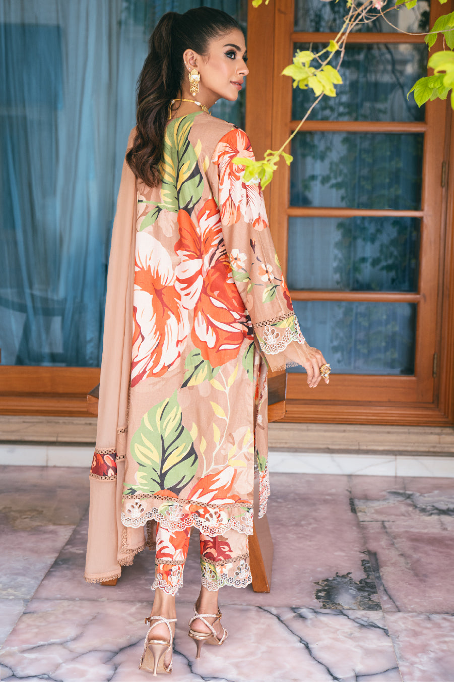 lawn Kurta Set in Peach pink