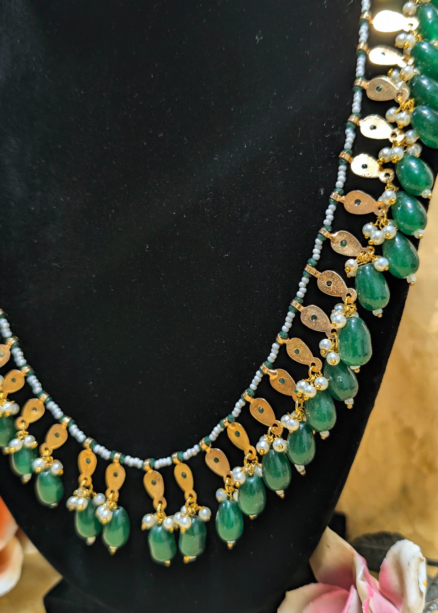 Necklace in Emerald green Color by - Trendy Women Necklace SPF2336