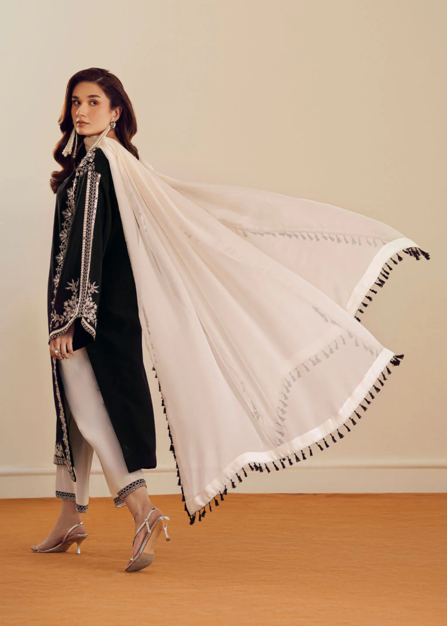 marina Kurta Set in Black