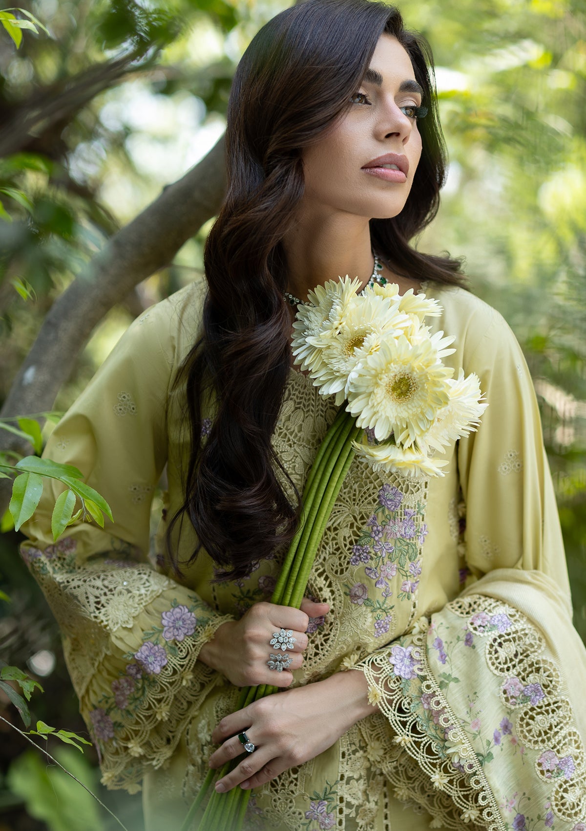 Luxury Lawn – ELQ-7a Butter Yellow