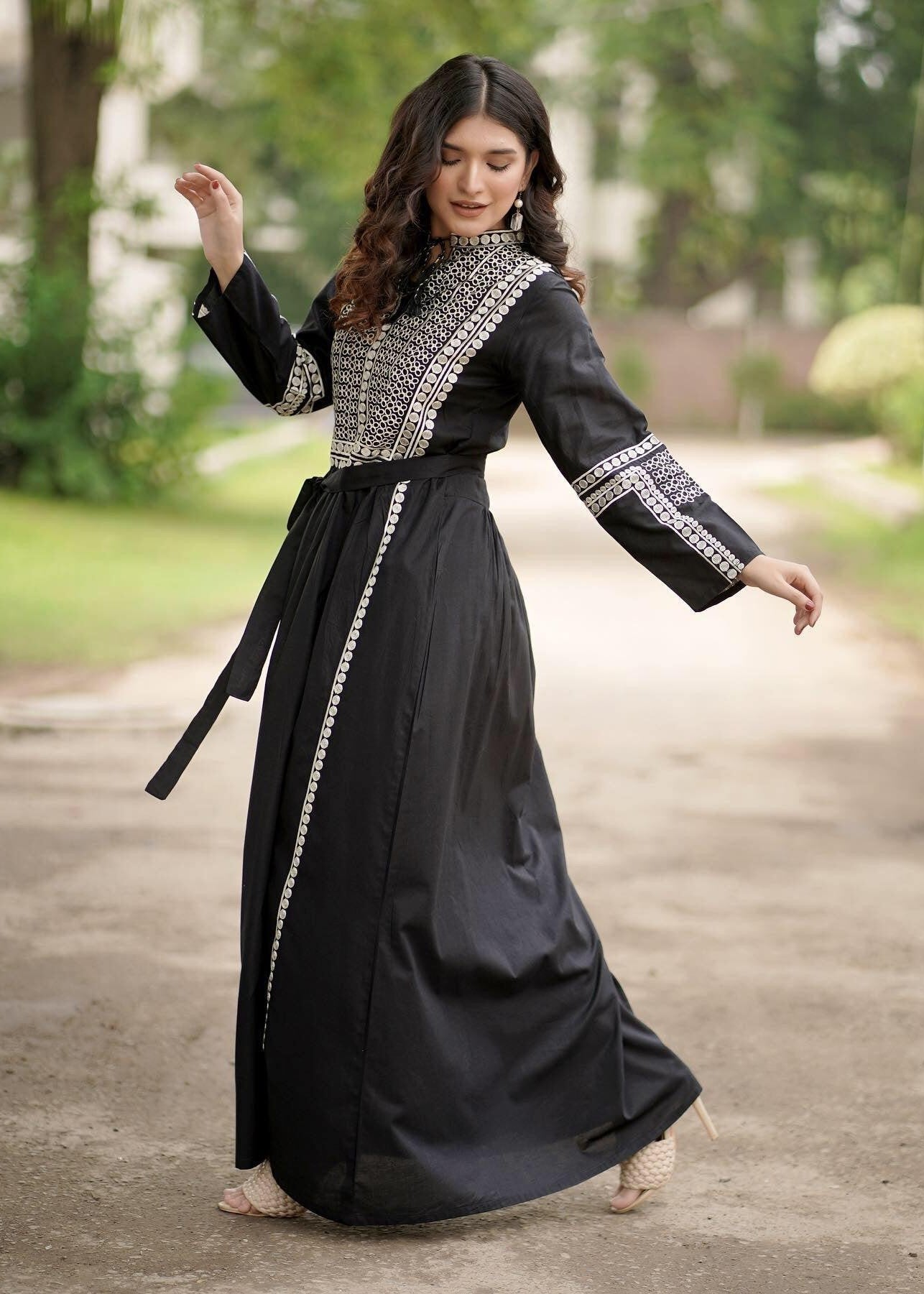 linen Dress in Black