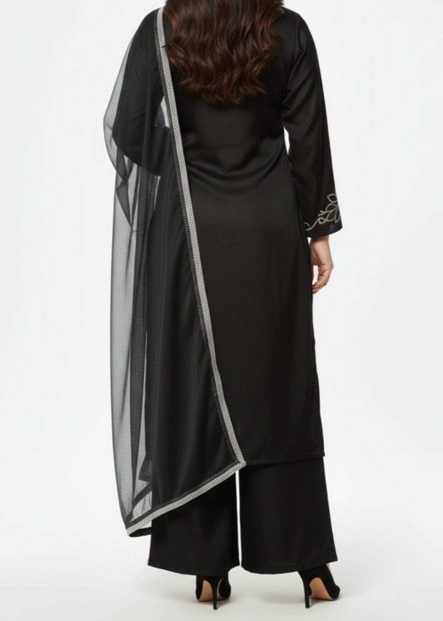 pk grip silk Kurta Set in Black