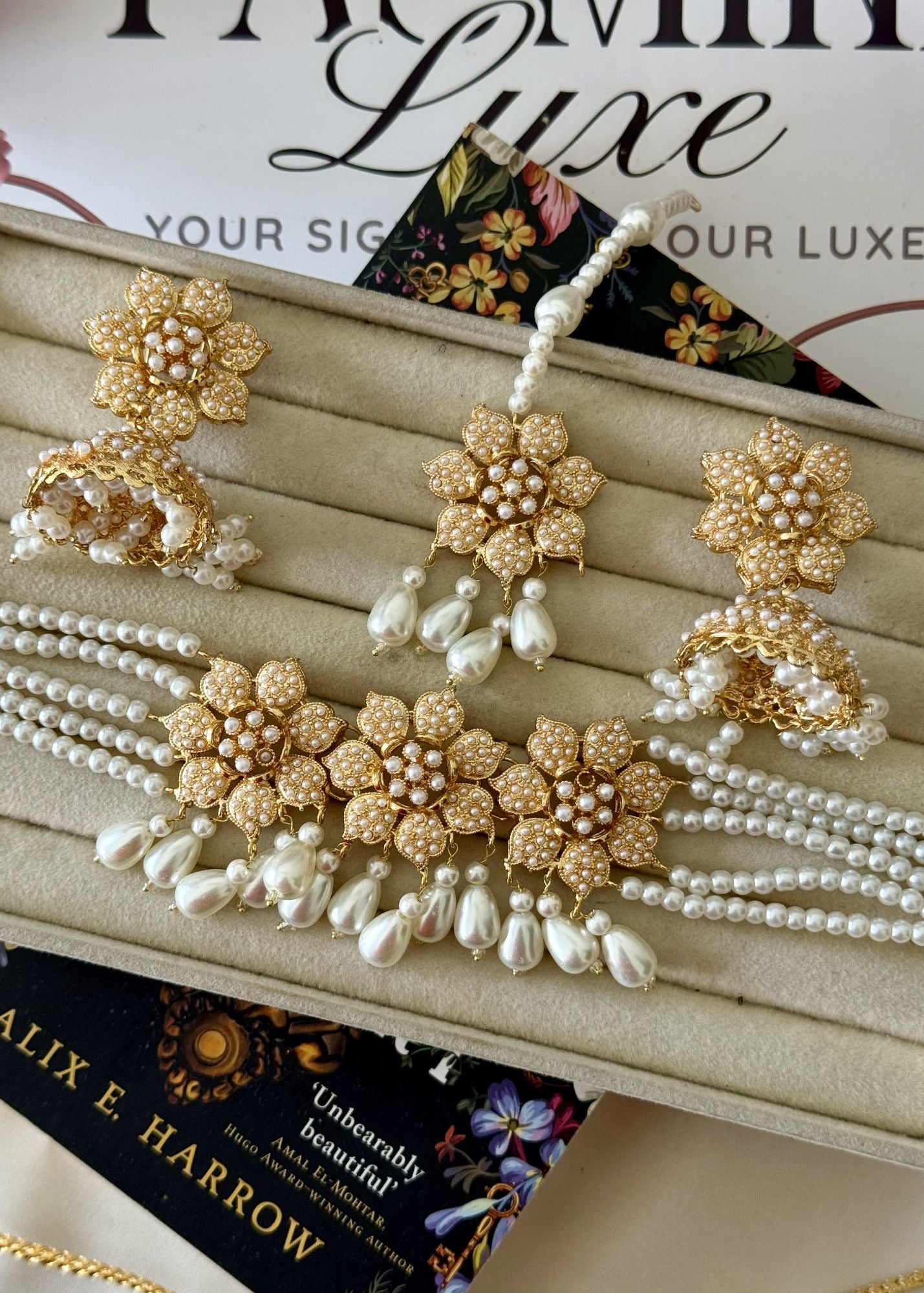 Choker in Pearl white, gold Color by - Trendy Women Choker MRF9127