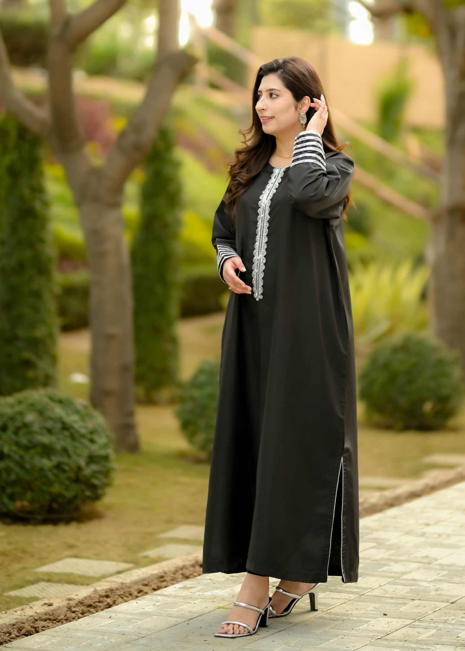 silk Kaftan in Jet black