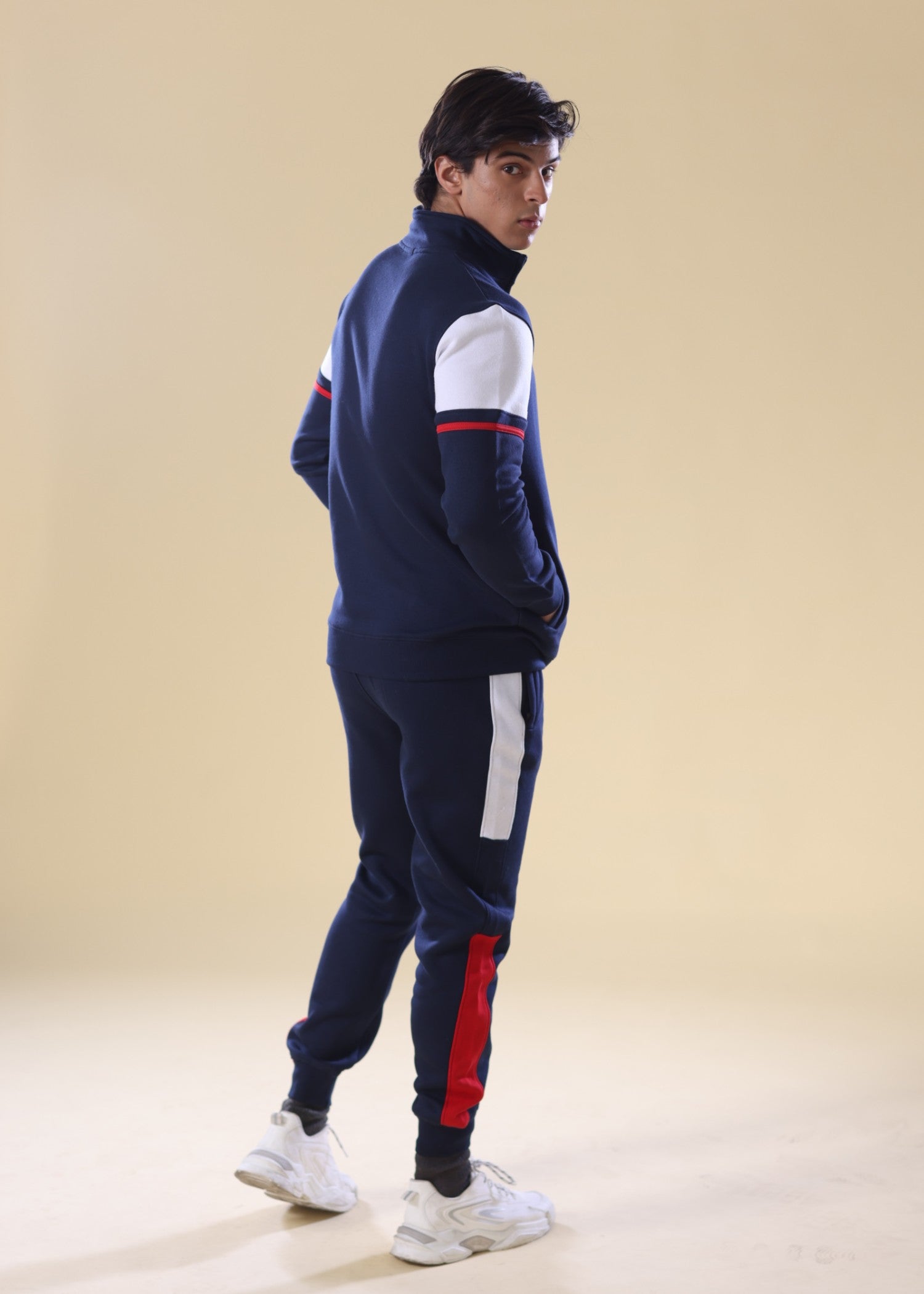 fleece Tracksuit in Navy blue, red, white
