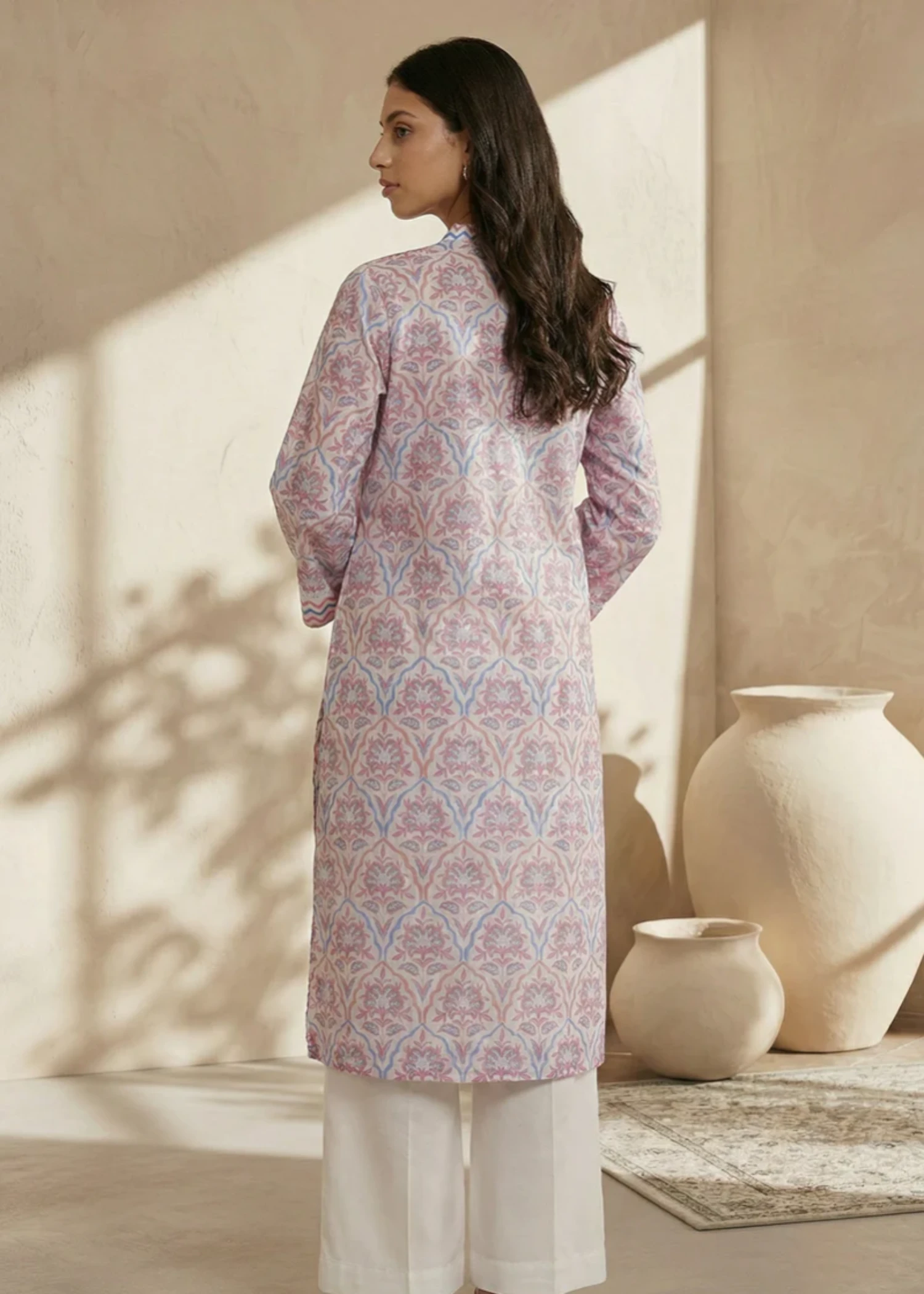 slub lawn Kurti in Multi