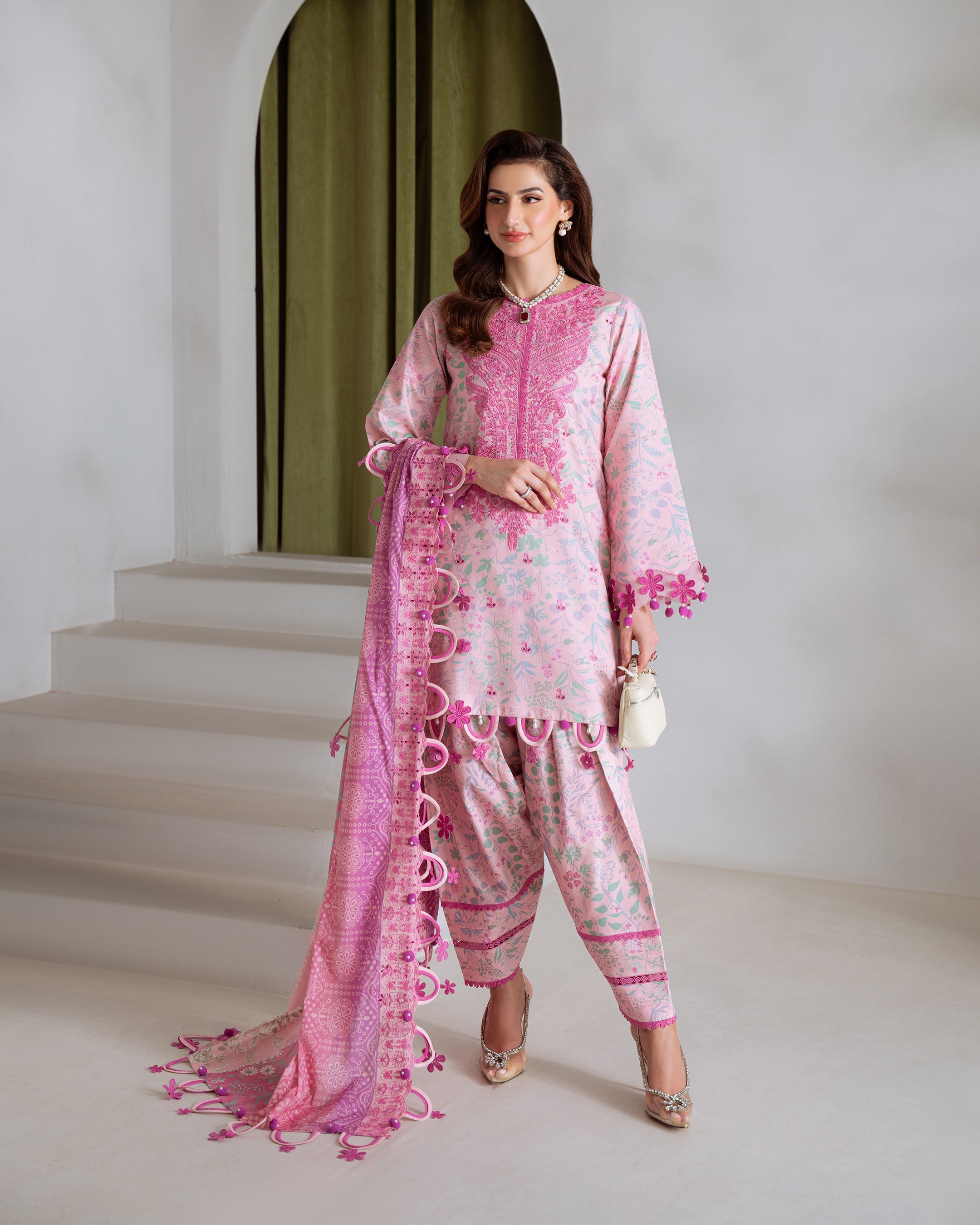 Bagh Lawn – 20780