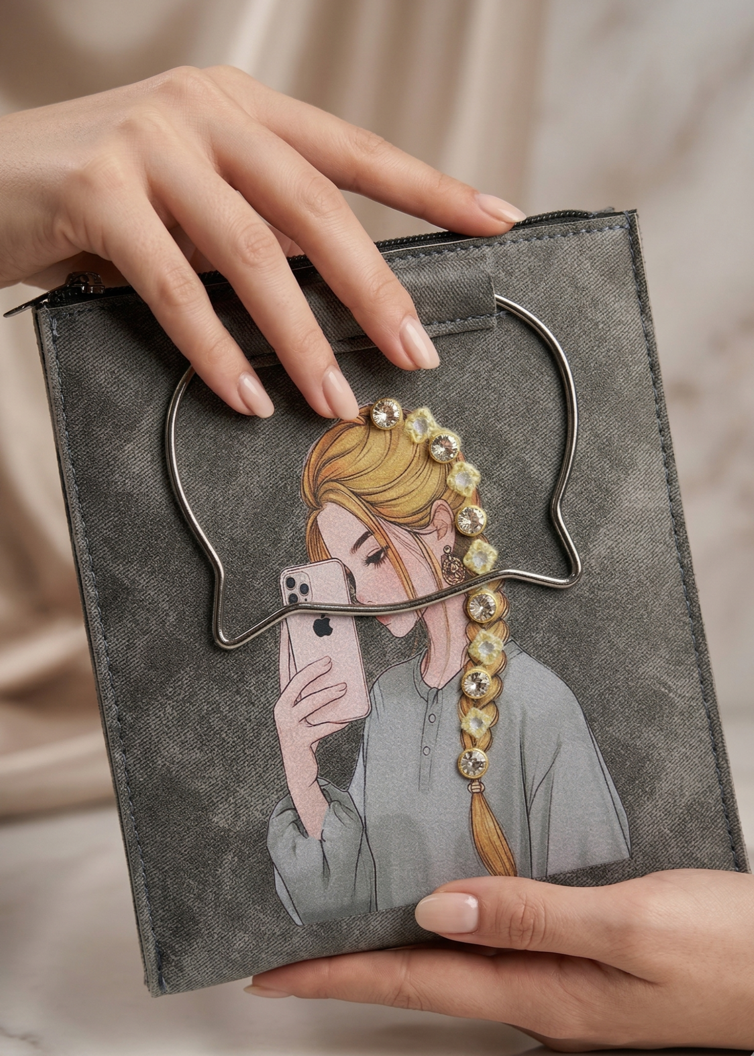 Crossbody in Dark grey Color by - Trendy Women Crossbody YOP2910