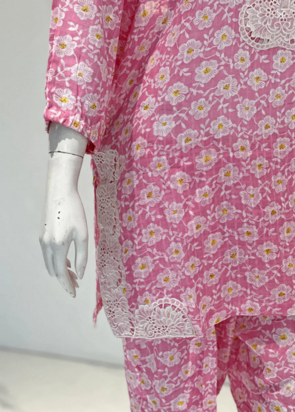 textured wash & wear Co Ord Sets in Pink