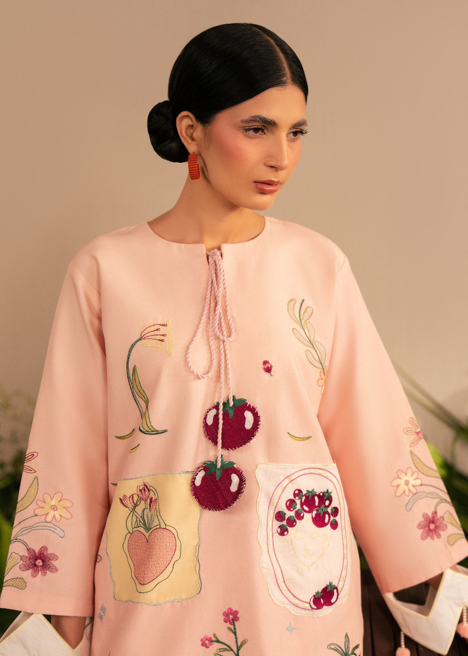 lawn cotton Kurta Set in Baby pink, white