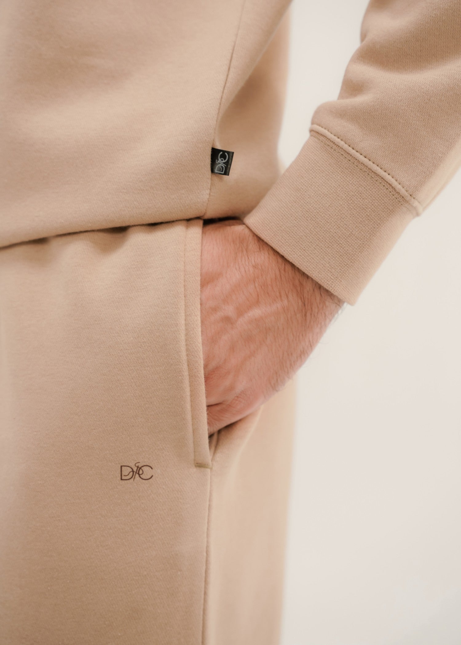 fleece Trousers in Almond brown