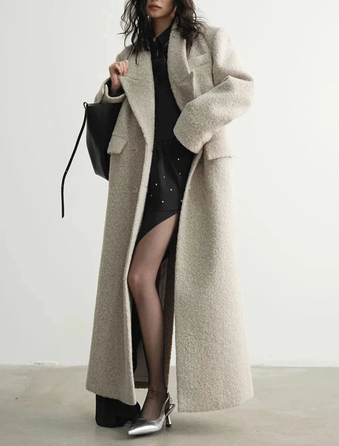 ALIANA WOOLEN COAT