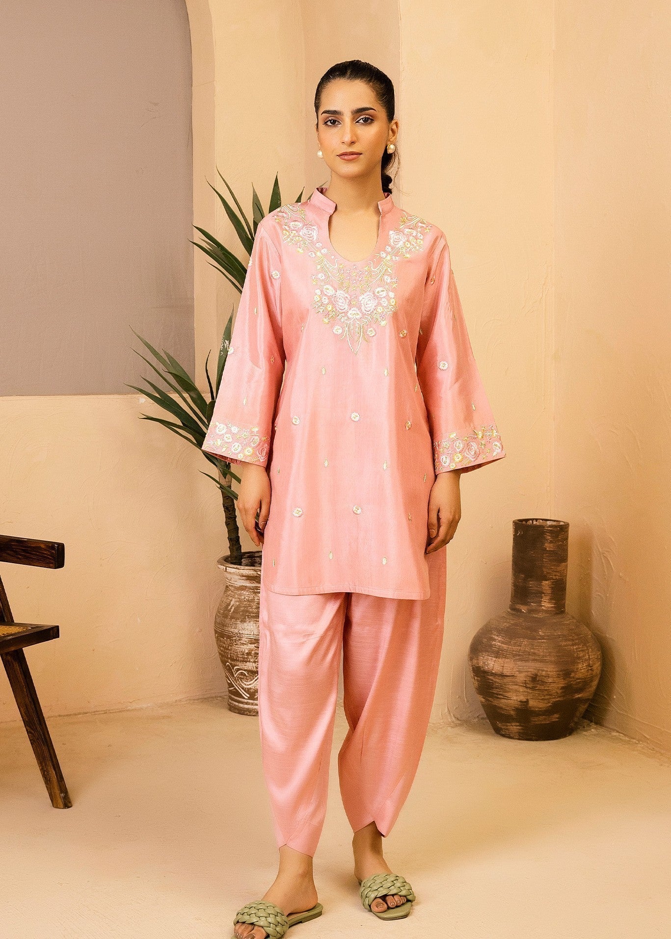 medium silk Kurta Set in Peach pink