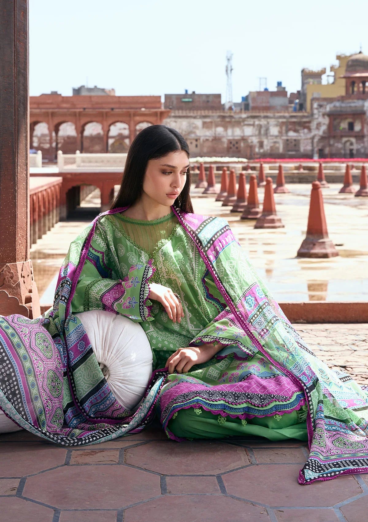 Prints Lawn – KPS-8B RUMI